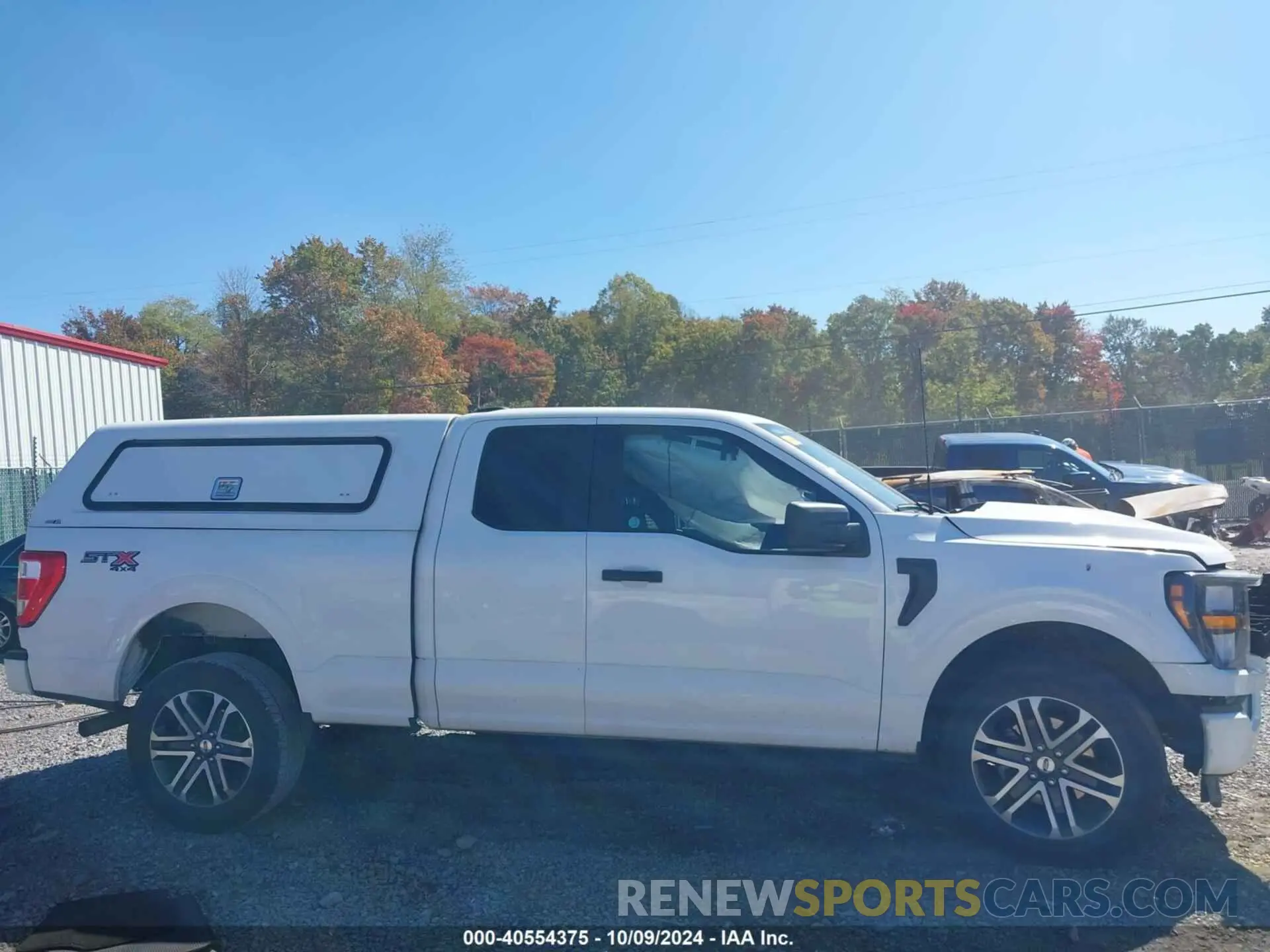13 fotografías del automóvil dañado 1FTFX1E55PKE79742 FORD F-150 2023