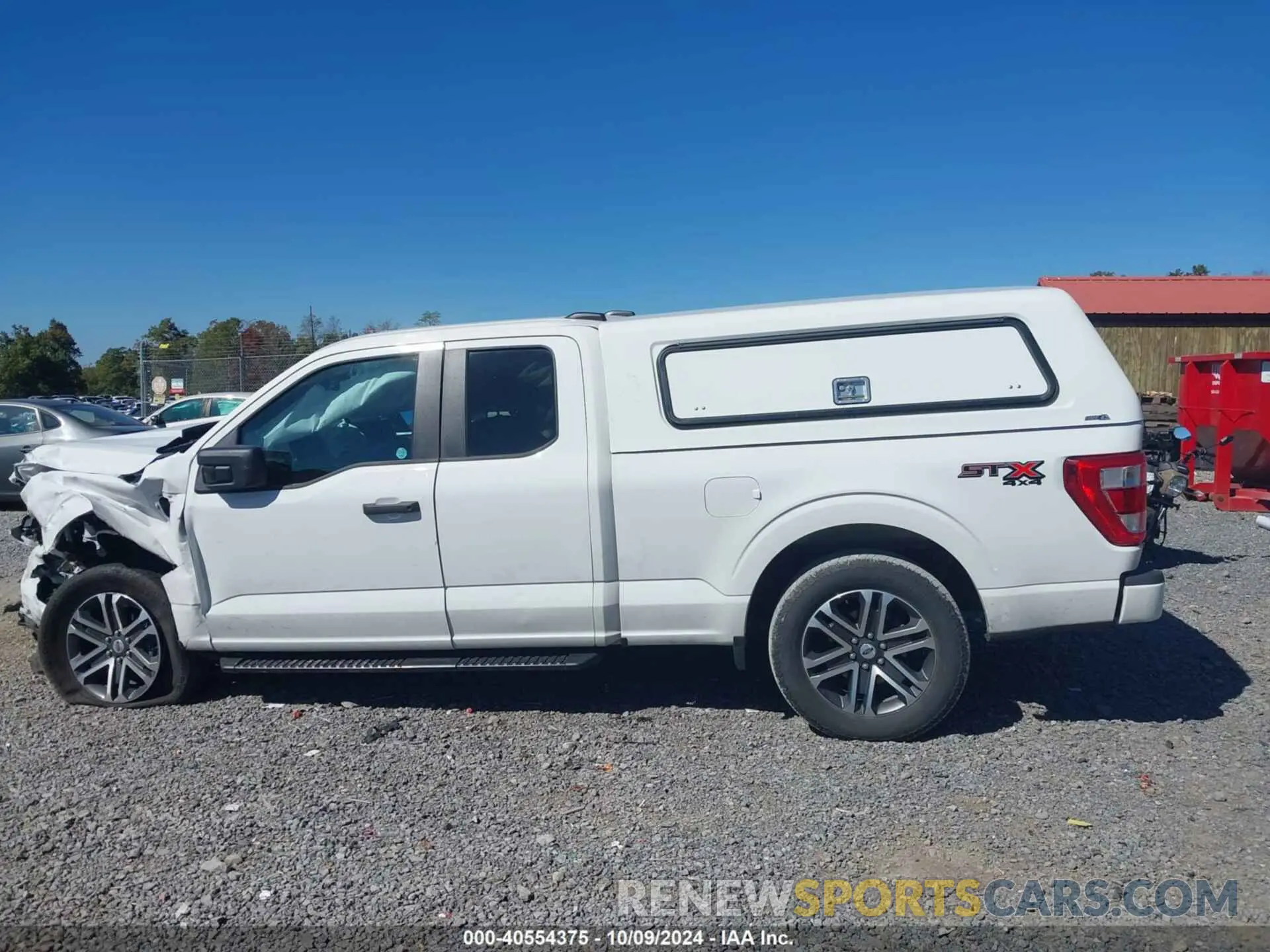 14 fotografías del automóvil dañado 1FTFX1E55PKE79742 FORD F-150 2023