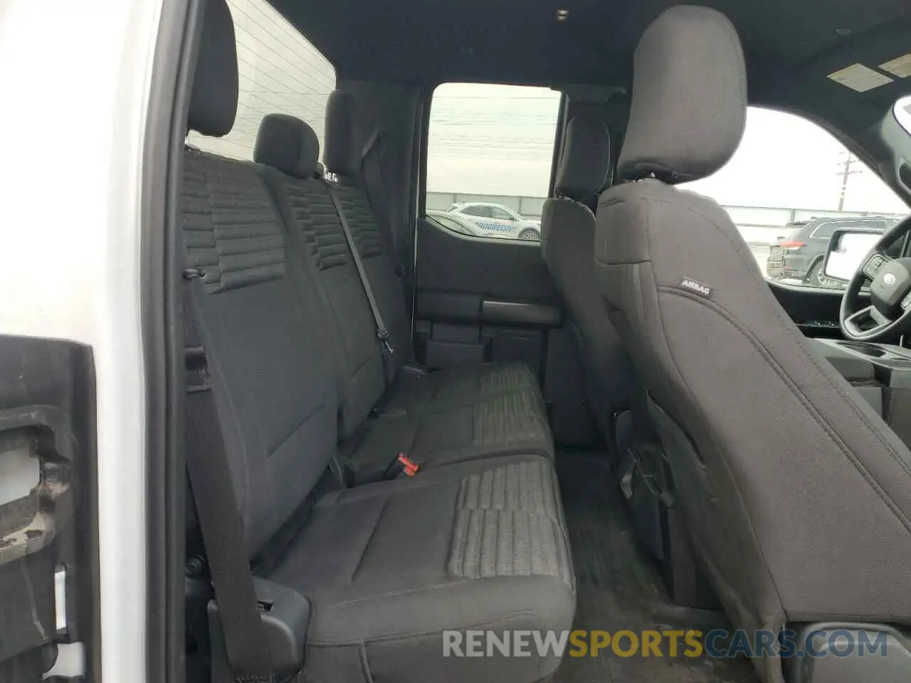 10 fotografías del automóvil dañado 1FTFX1E59PKD76680 FORD F-150 2023