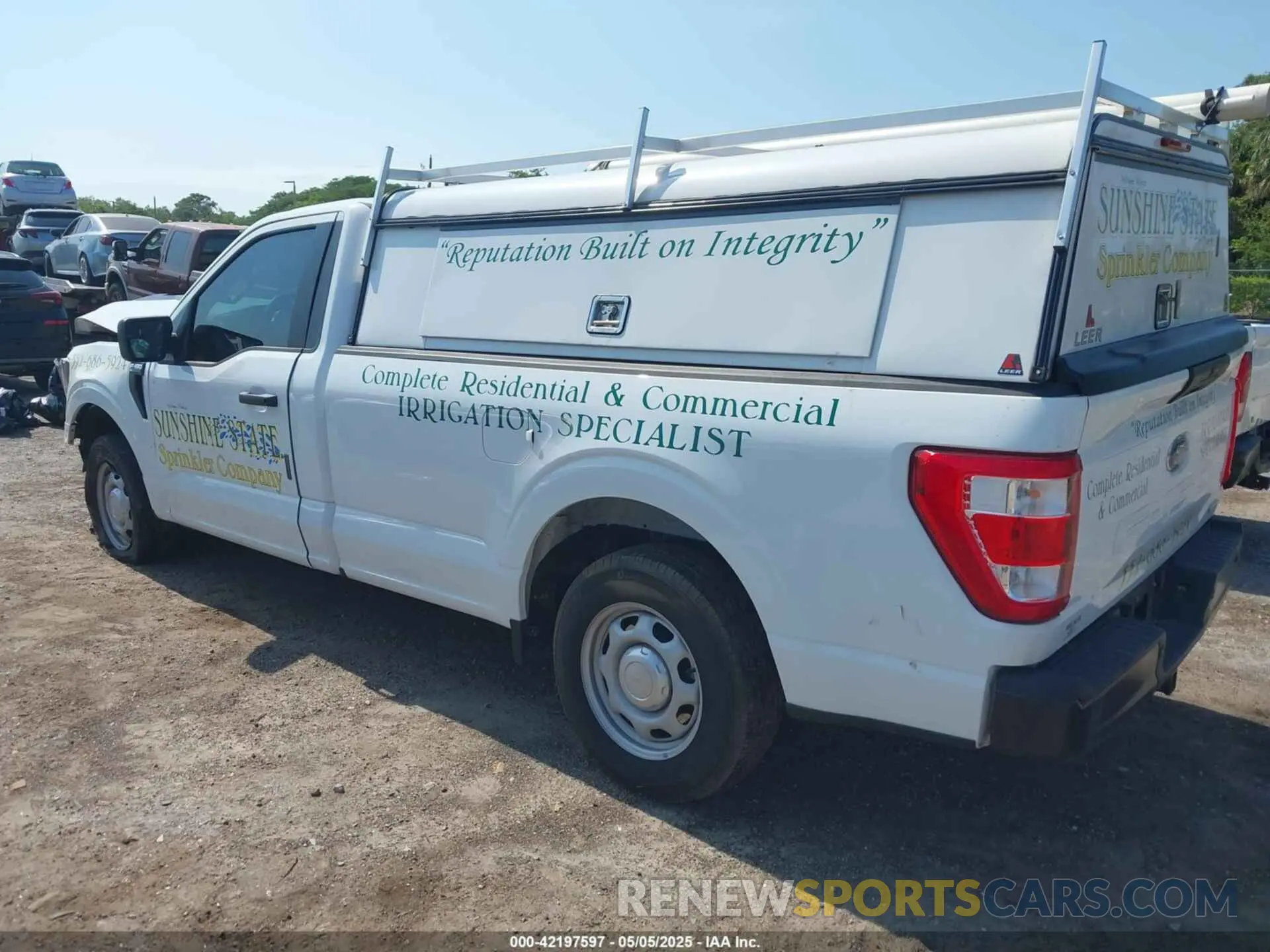 3 fotografías del automóvil dañado 1FTMF1CP7PKF84555 FORD F-150 2023