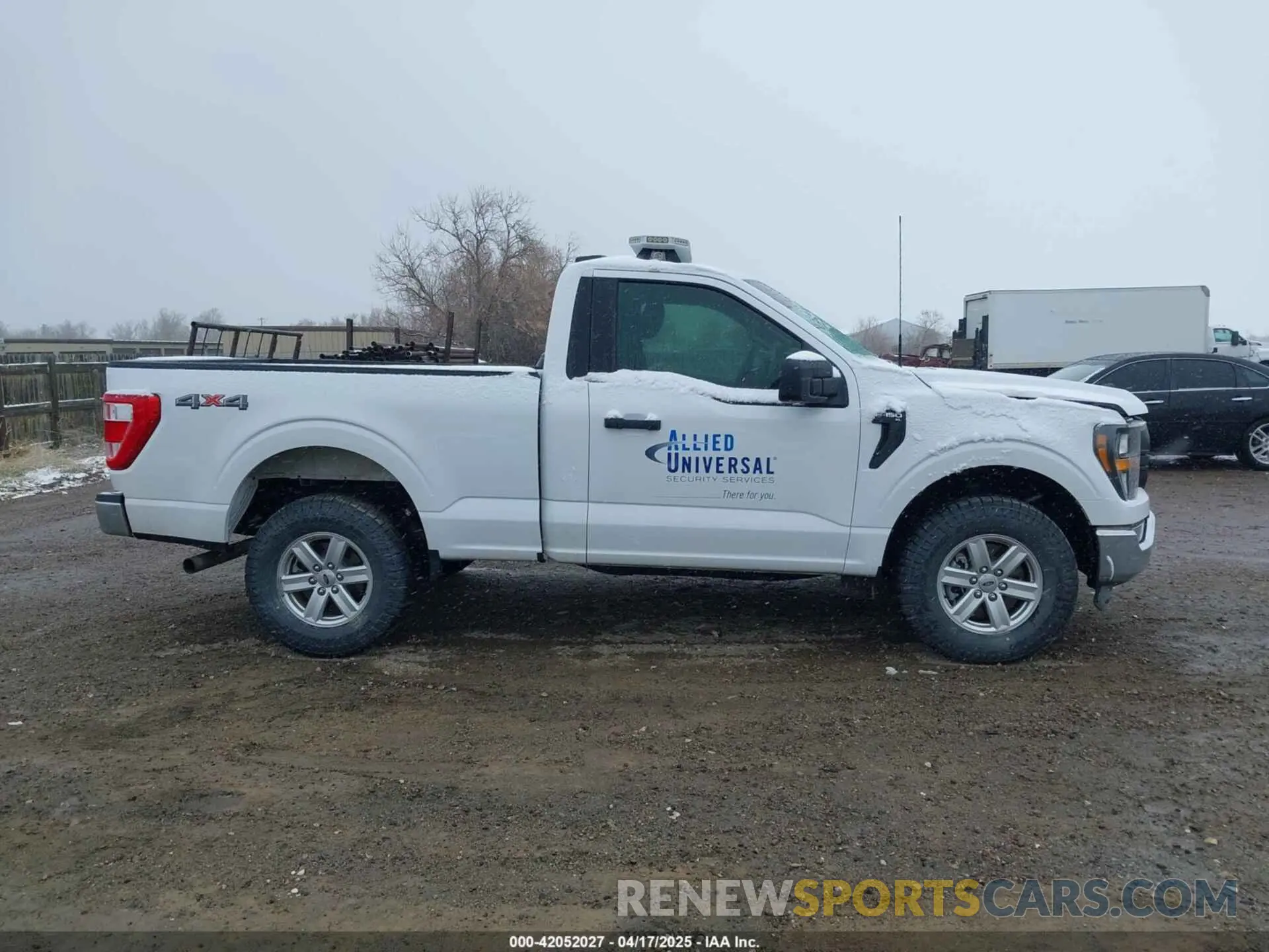 14 fotografías del automóvil dañado 1FTMF1EP6PKE87165 FORD F-150 2023