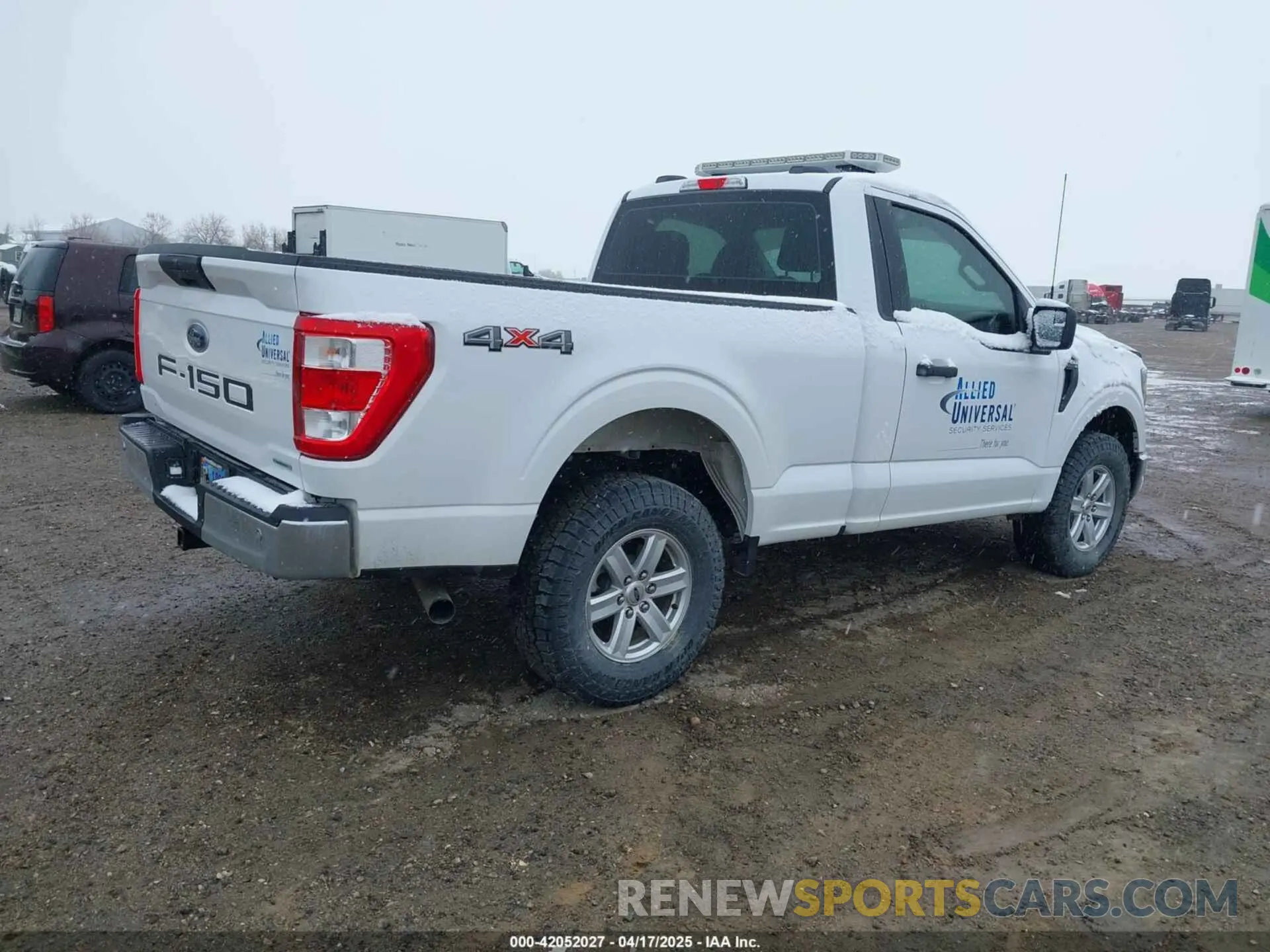 4 fotografías del automóvil dañado 1FTMF1EP6PKE87165 FORD F-150 2023