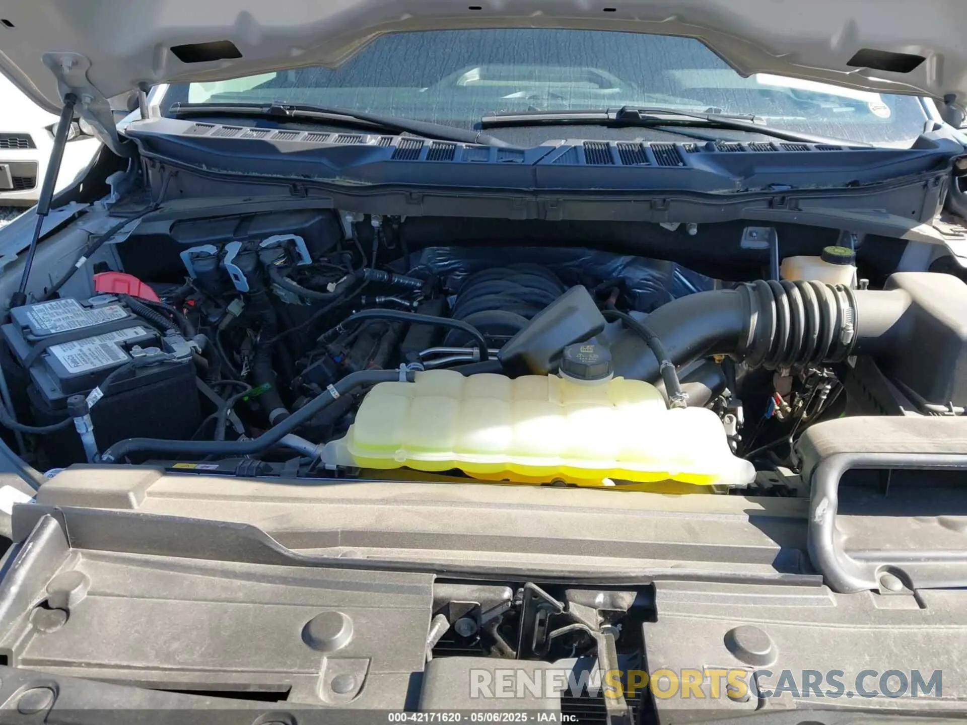 10 fotografías del automóvil dañado 1FTNF1E5XPKF47161 FORD F-150 2023