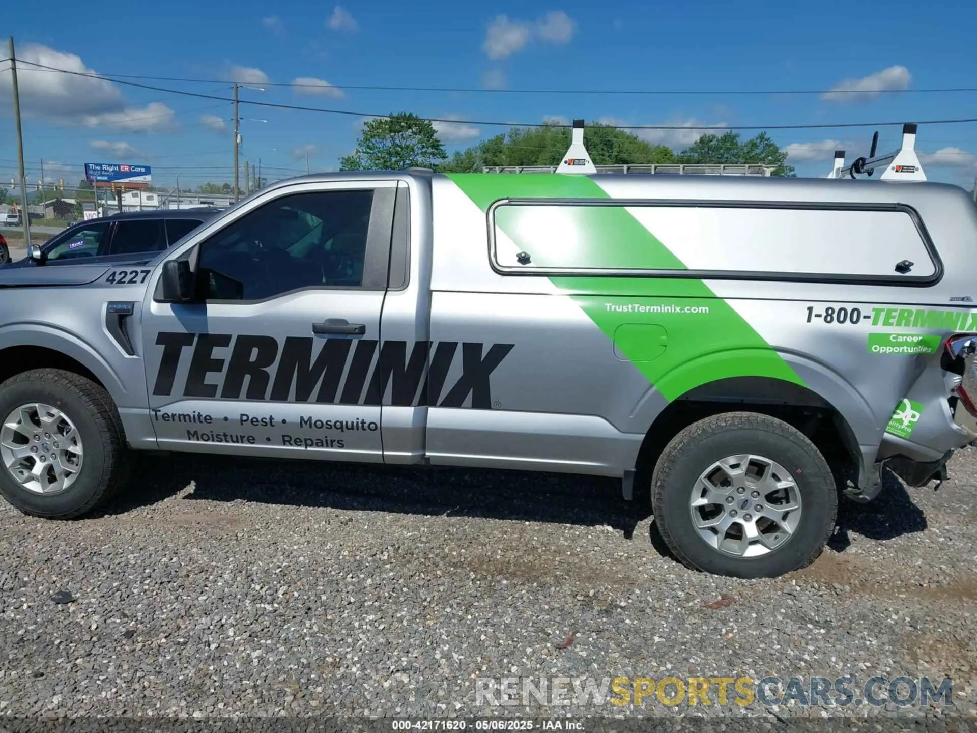14 fotografías del automóvil dañado 1FTNF1E5XPKF47161 FORD F-150 2023