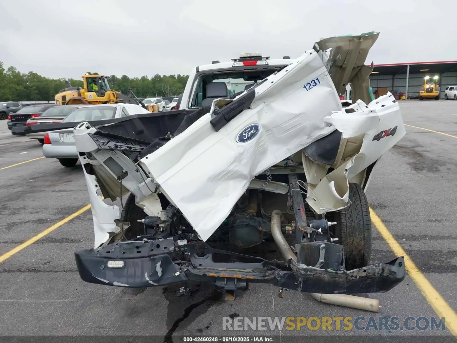 19 fotografías del automóvil dañado 1FTNF1E81PKF32204 FORD F-150 2023