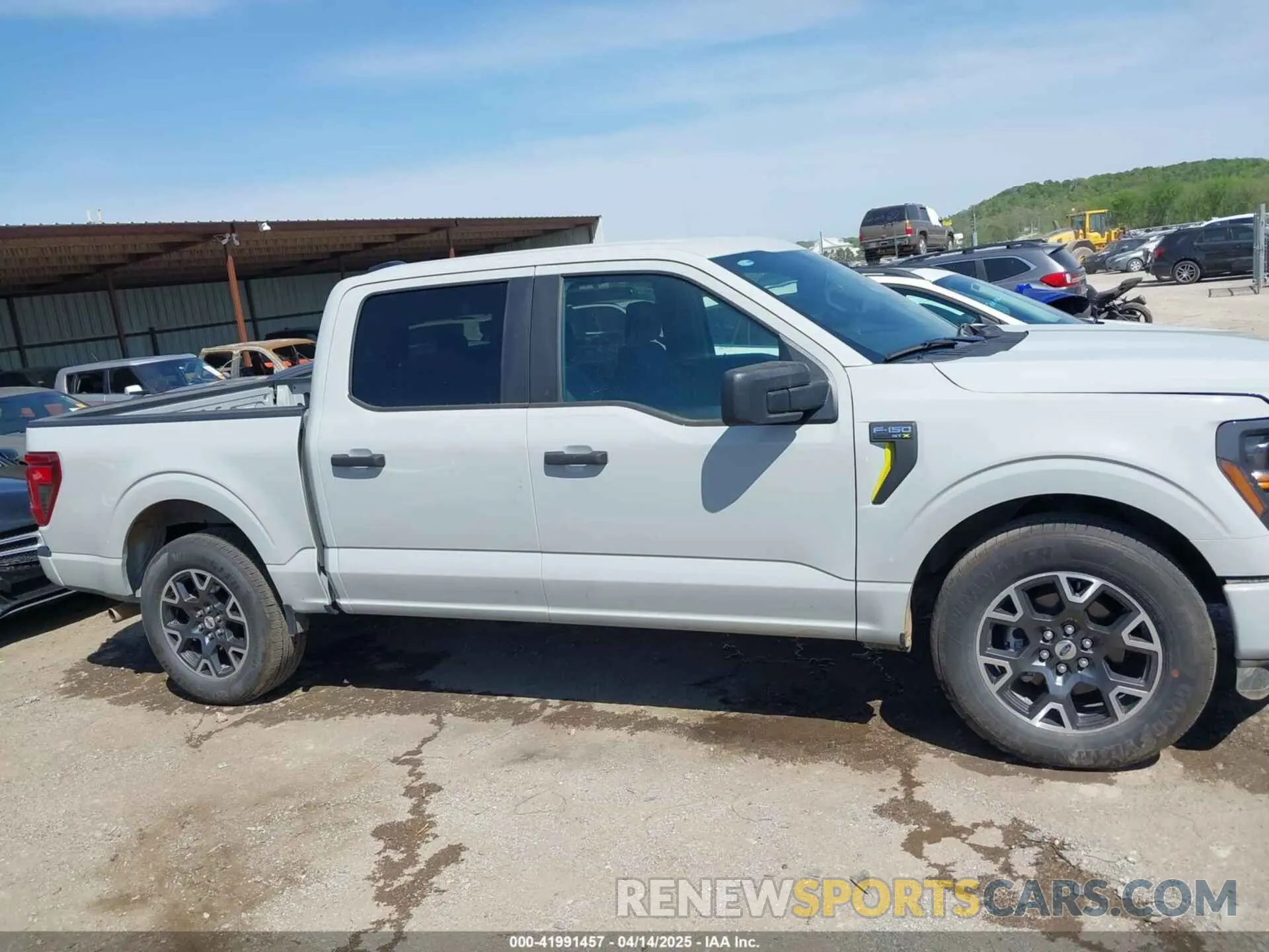 14 fotografías del automóvil dañado 1FTEW2KP1RKE73028 FORD F-150 2024