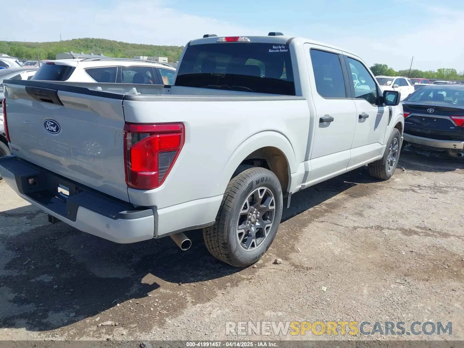 4 fotografías del automóvil dañado 1FTEW2KP1RKE73028 FORD F-150 2024