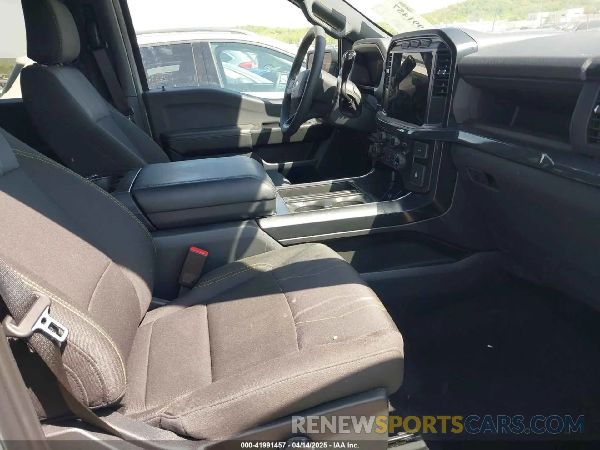 5 fotografías del automóvil dañado 1FTEW2KP1RKE73028 FORD F-150 2024