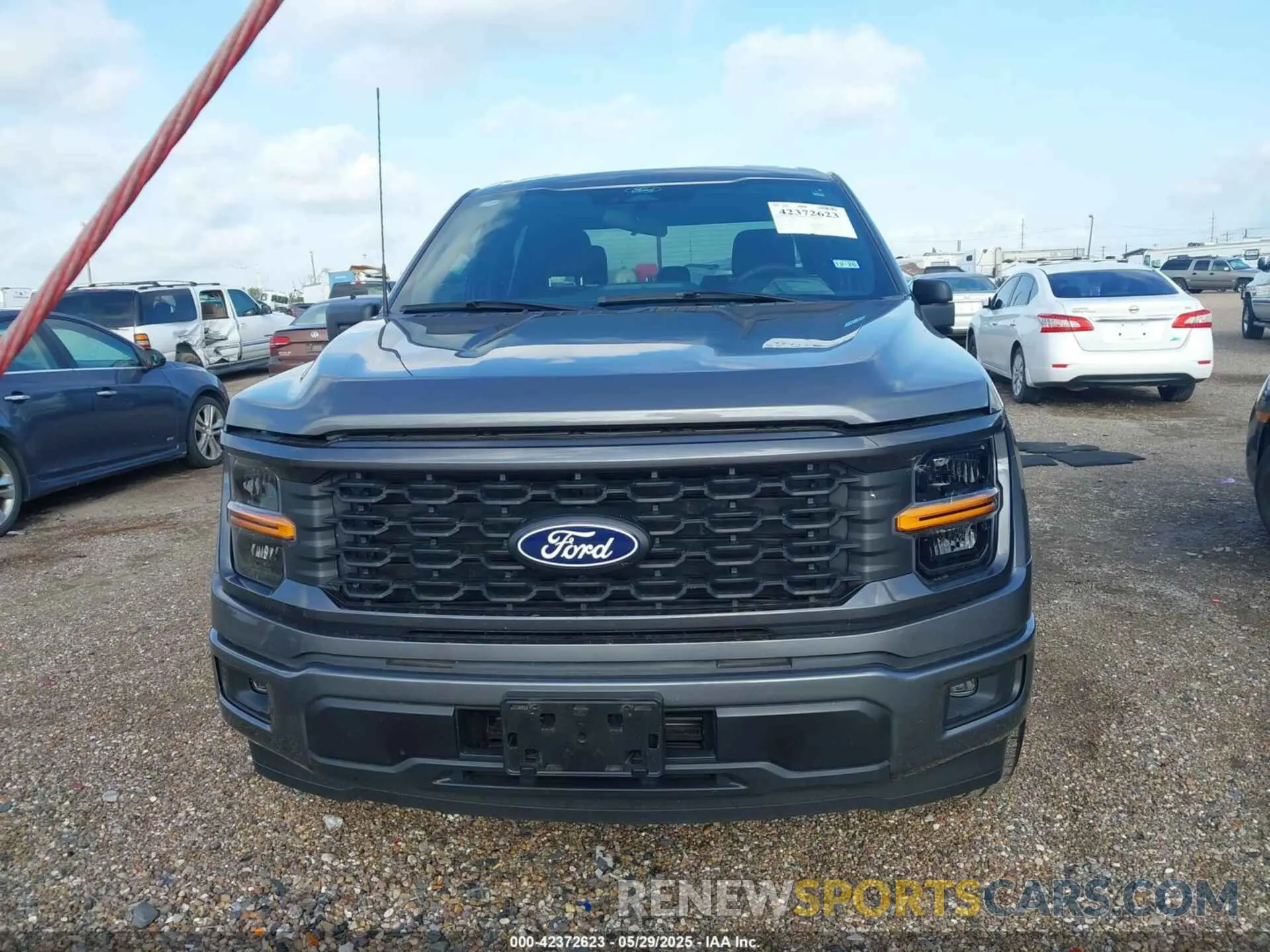 13 fotografías del automóvil dañado 1FTEW2KP6RKD54021 FORD F-150 2024