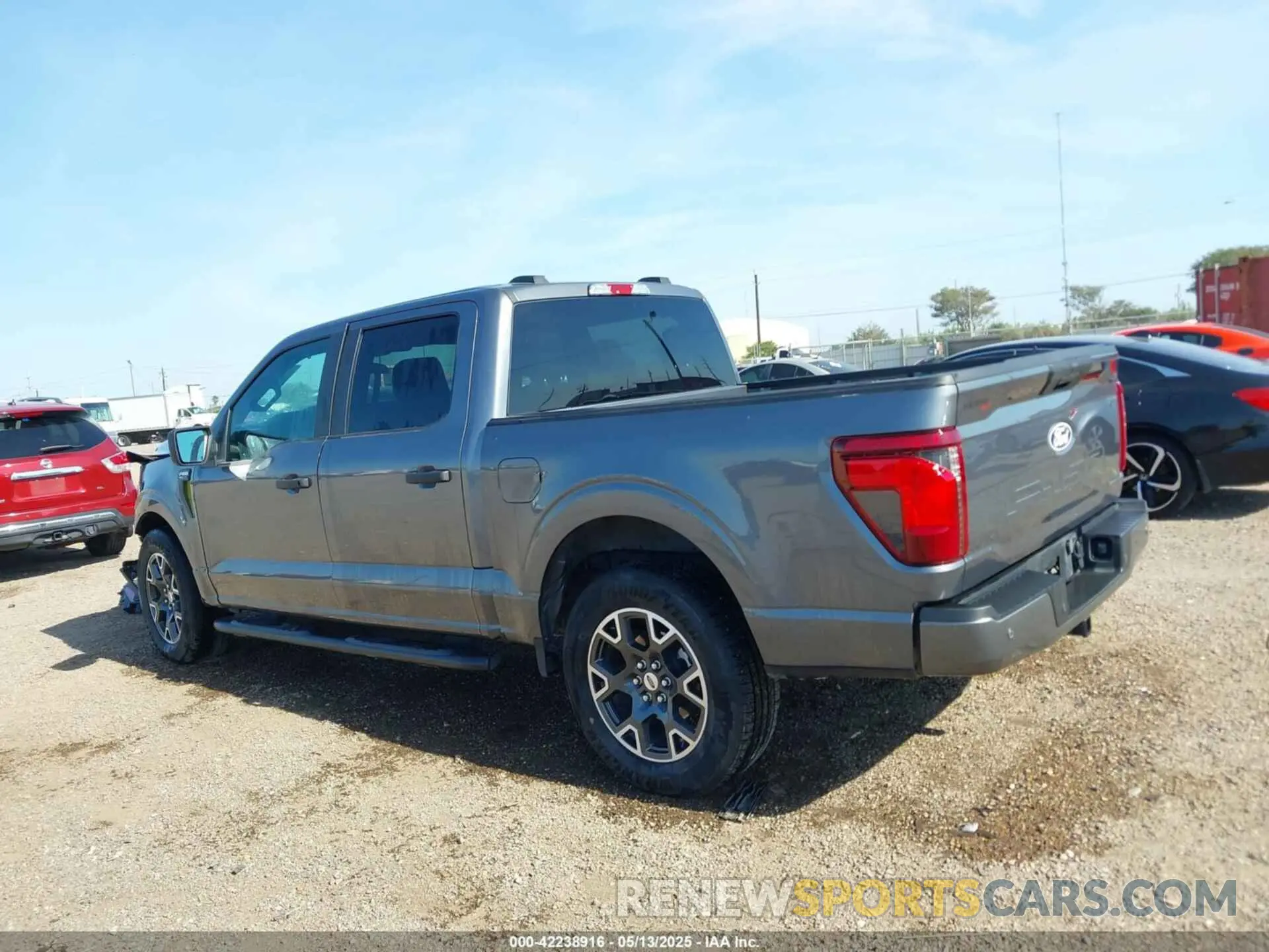 15 fotografías del automóvil dañado 1FTEW2KPXRFA23547 FORD F-150 2024