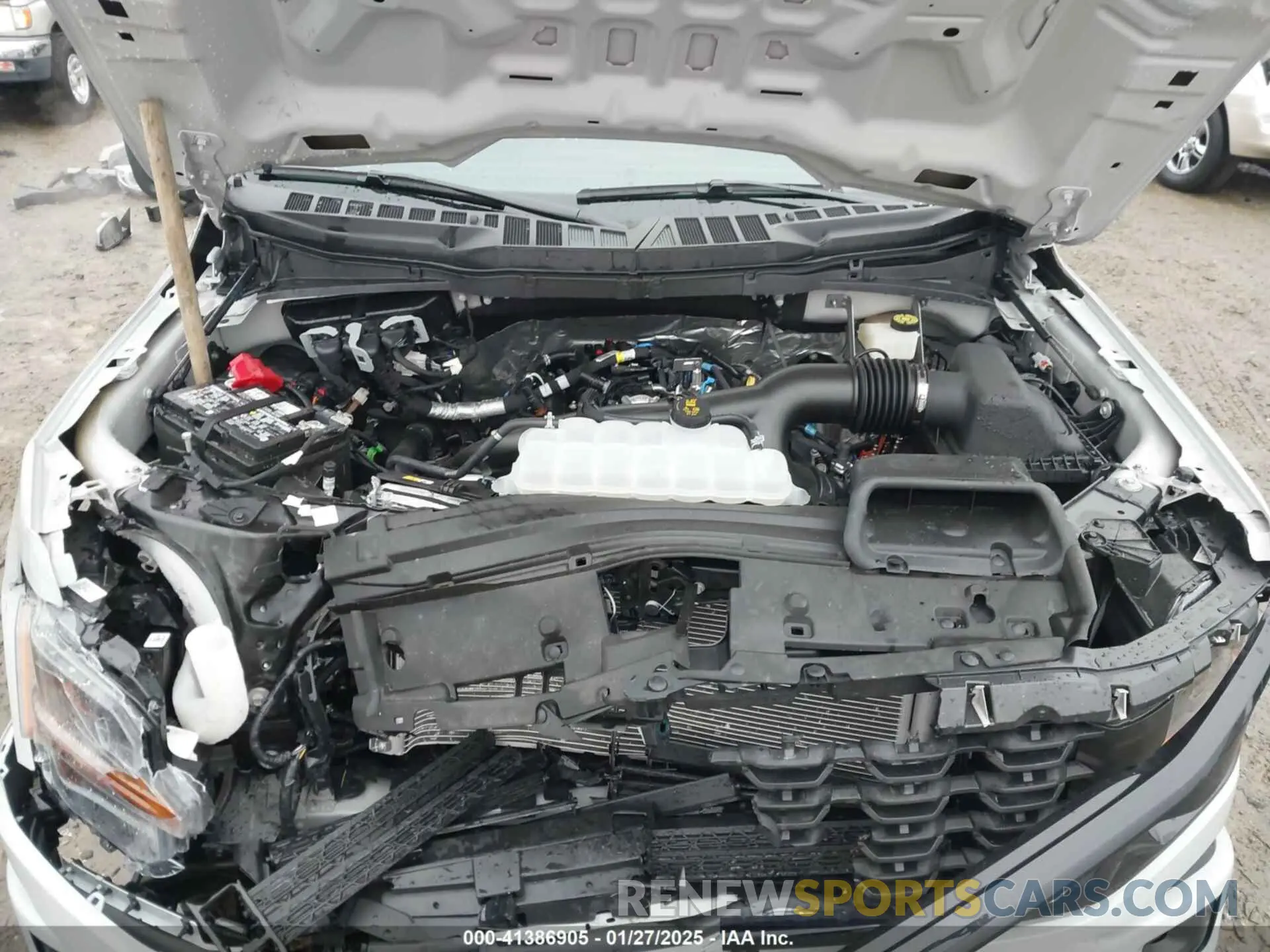 10 fotografías del automóvil dañado 1FTEW2LP3RKE10284 FORD F-150 2024