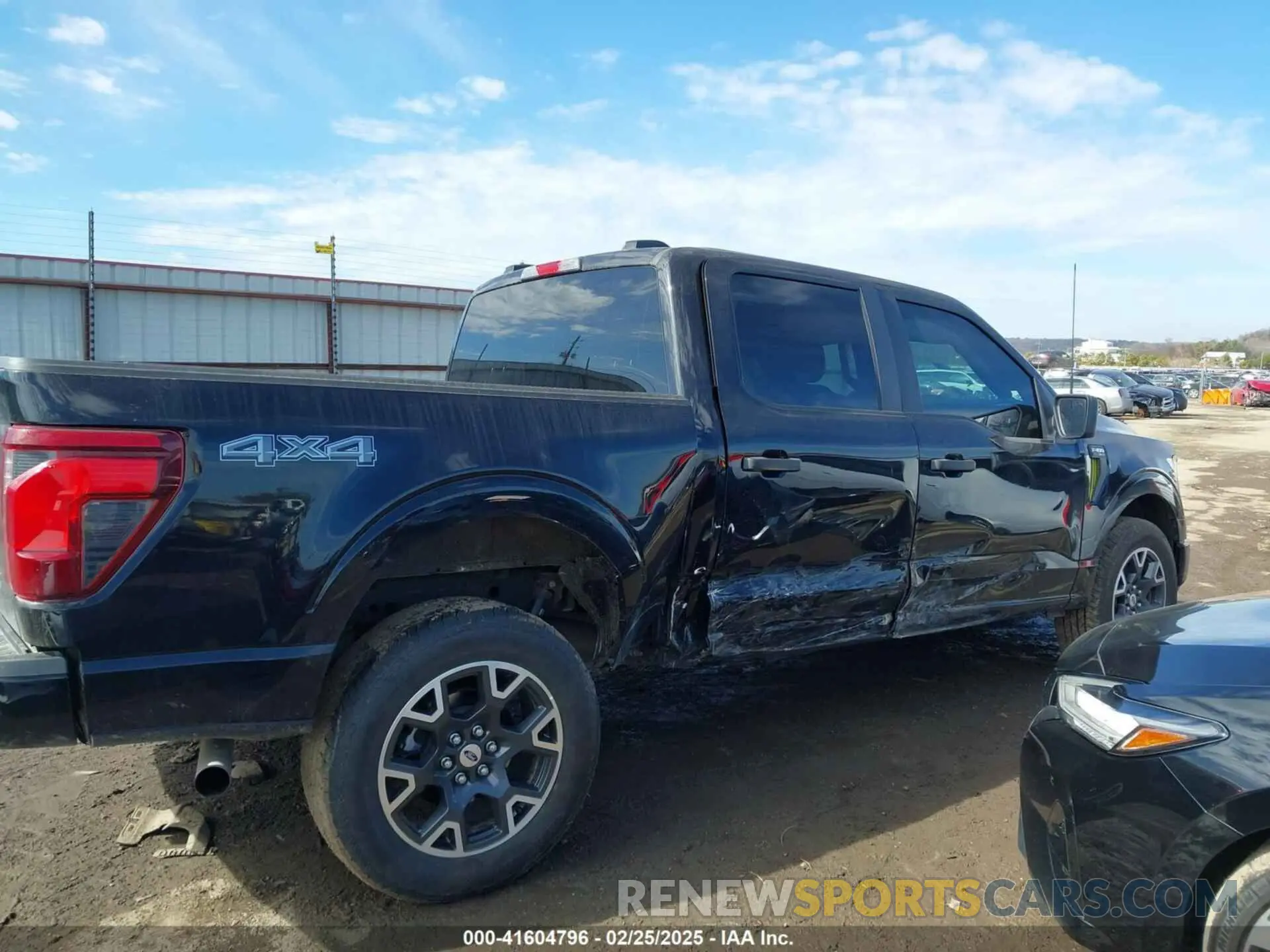 13 fotografías del automóvil dañado 1FTEW2LP4RKE73748 FORD F-150 2024