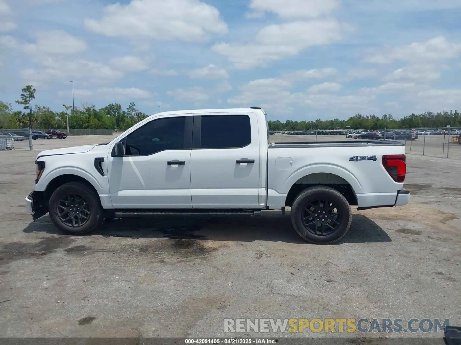 14 fotografías del automóvil dañado 1FTEW2LP9RKE30104 FORD F-150 2024