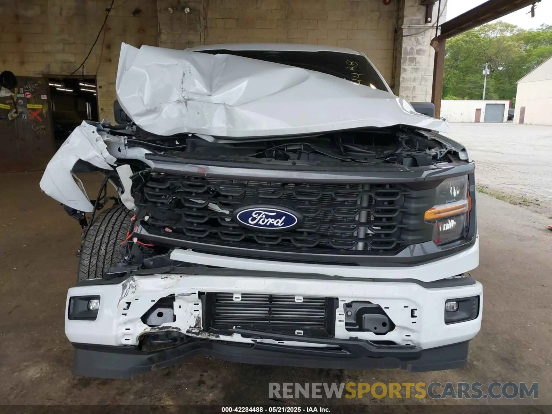 12 fotografías del automóvil dañado 1FTEW2LP9RKF16755 FORD F-150 2024