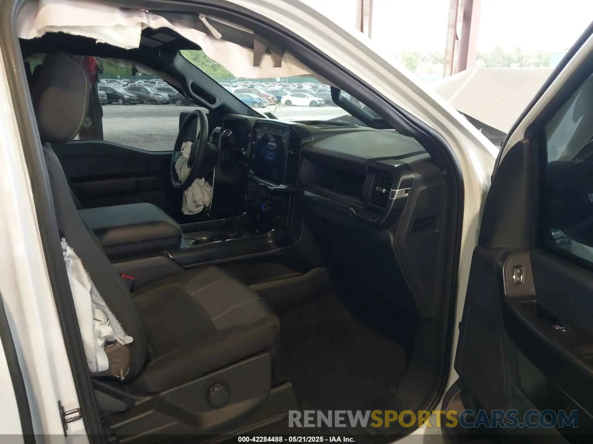 5 fotografías del automóvil dañado 1FTEW2LP9RKF16755 FORD F-150 2024