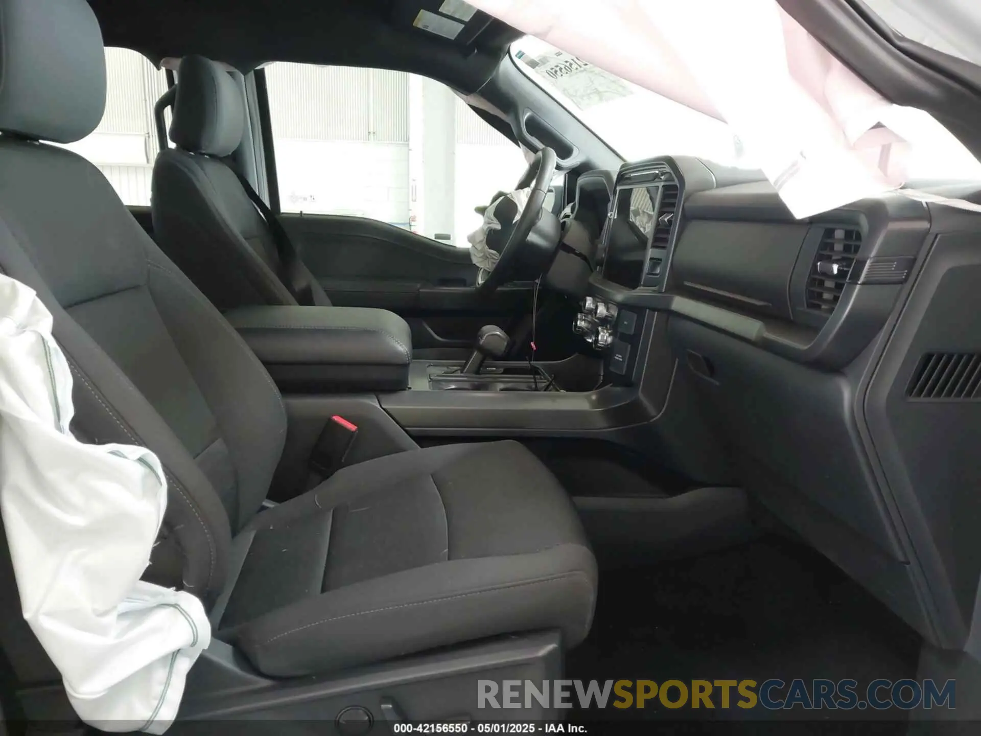 5 fotografías del automóvil dañado 1FTEW3KP6RKD55370 FORD F-150 2024