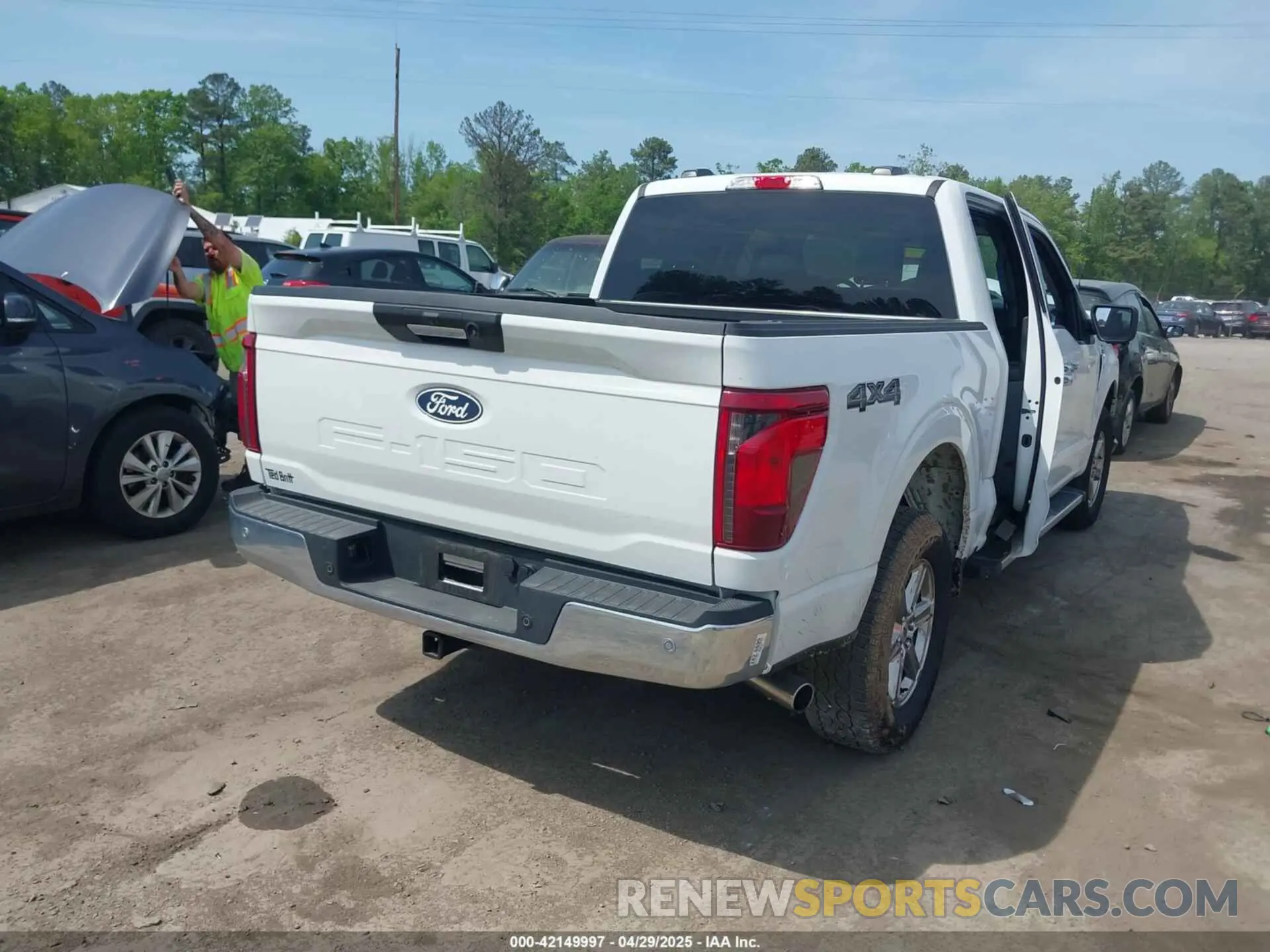 4 fotografías del automóvil dañado 1FTEW3LP7RKE80702 FORD F-150 2024