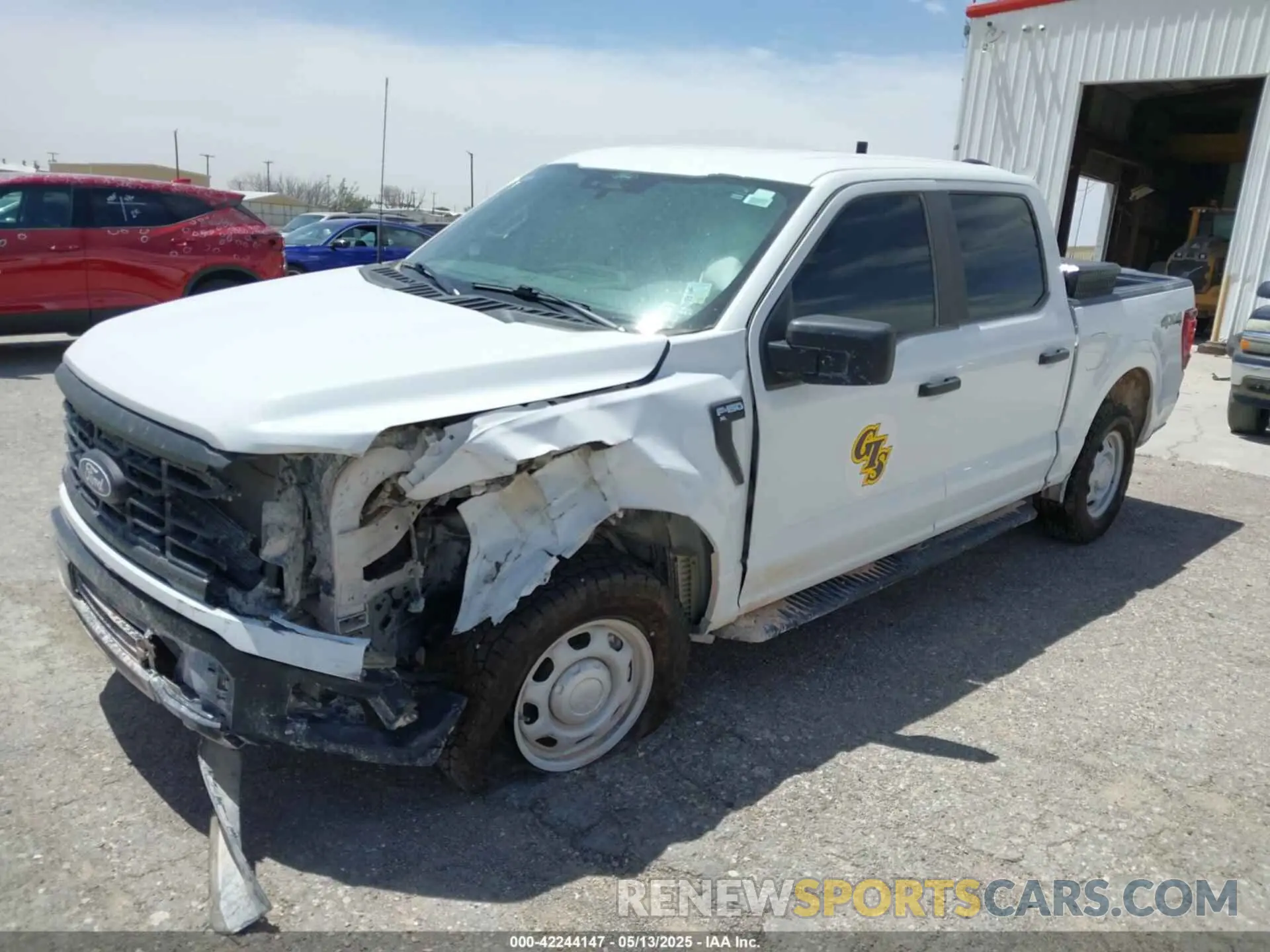 2 fotografías del automóvil dañado 1FTFW1L57RKD93096 FORD F-150 2024