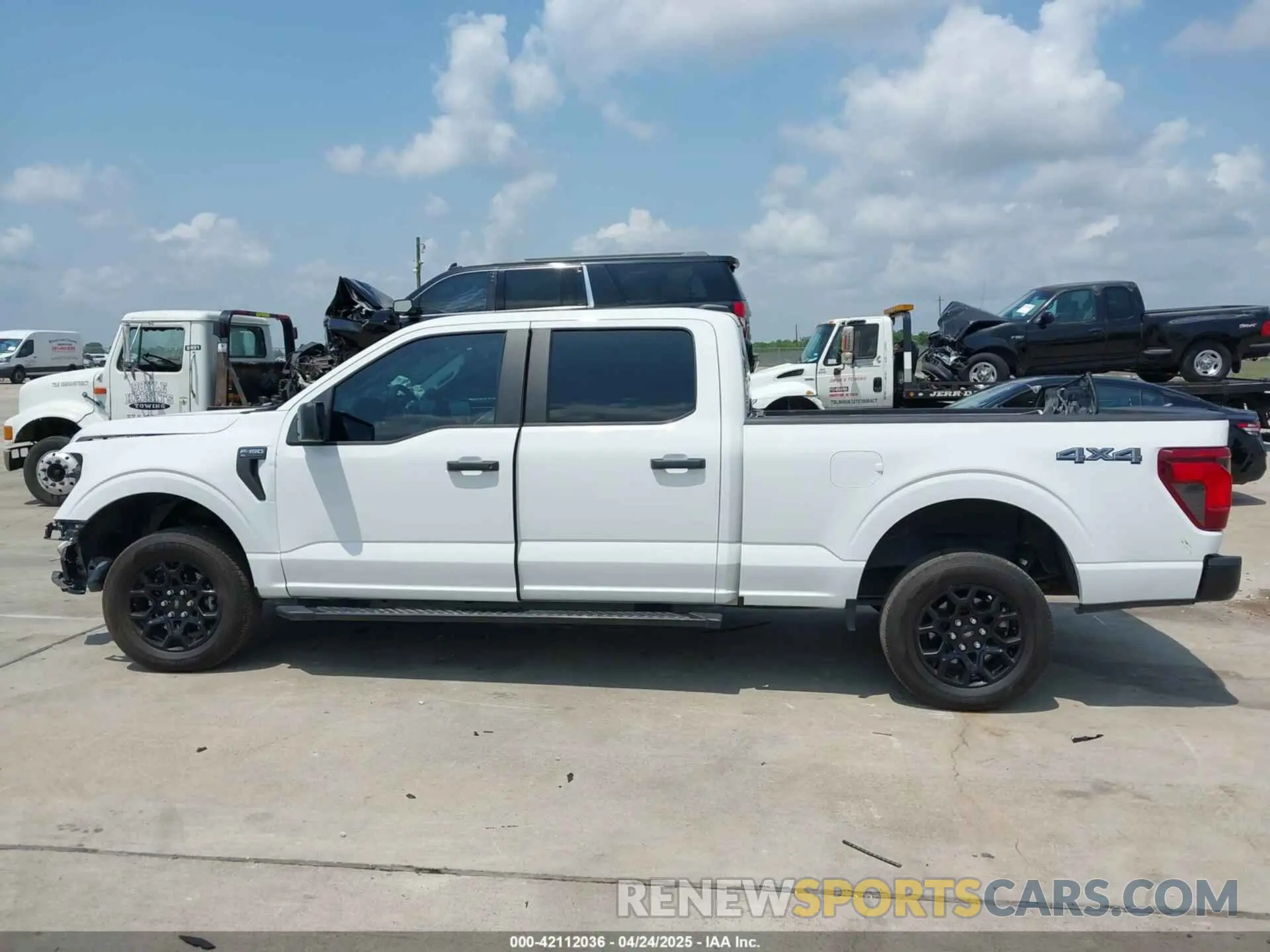 14 fotografías del automóvil dañado 1FTFW1L80RKD97114 FORD F-150 2024
