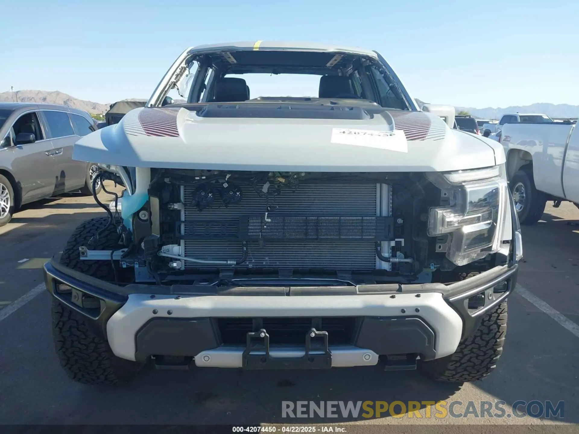 12 fotografías del automóvil dañado 1FTFW1RG9RFB80829 FORD F-150 2024