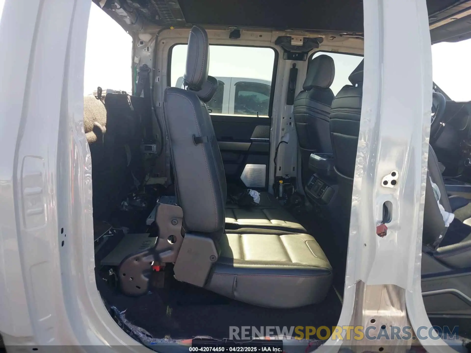 8 fotografías del automóvil dañado 1FTFW1RG9RFB80829 FORD F-150 2024