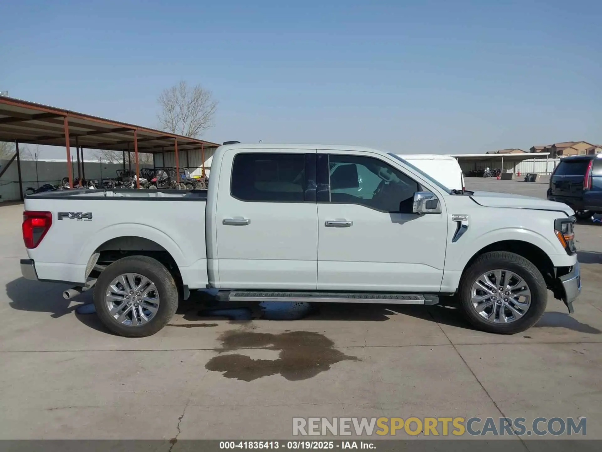 12 fotografías del automóvil dañado 1FTFW3L51RFA31270 FORD F-150 2024