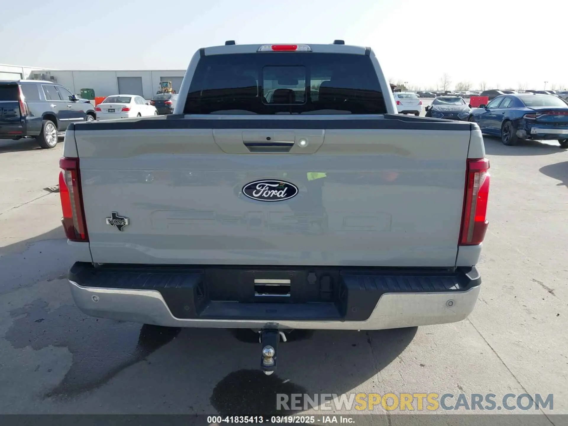 15 fotografías del automóvil dañado 1FTFW3L51RFA31270 FORD F-150 2024