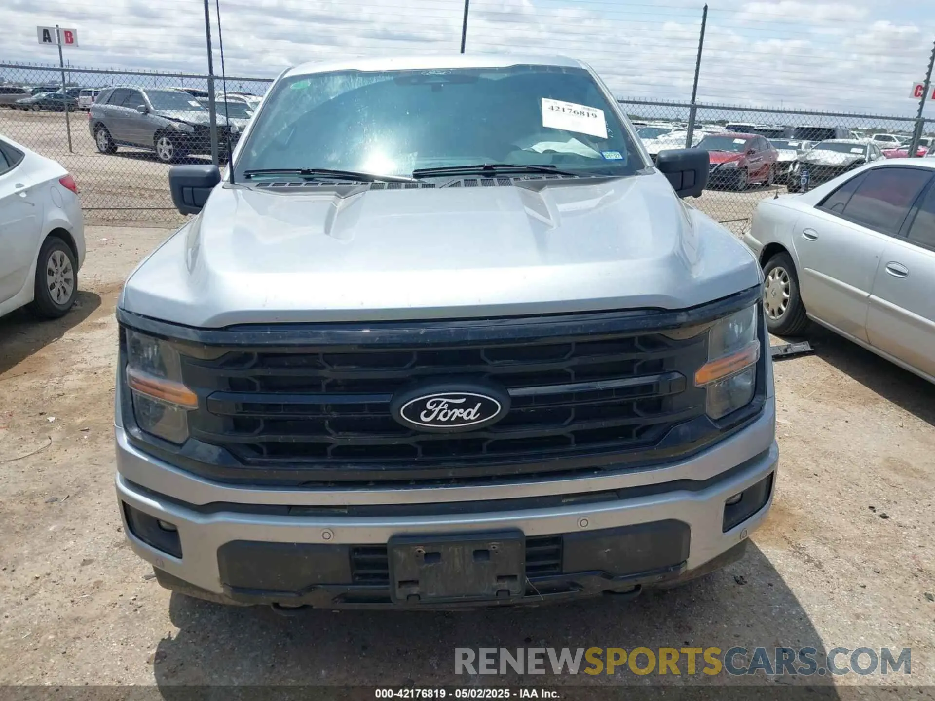 12 fotografías del automóvil dañado 1FTFW3L58RFC19977 FORD F-150 2024