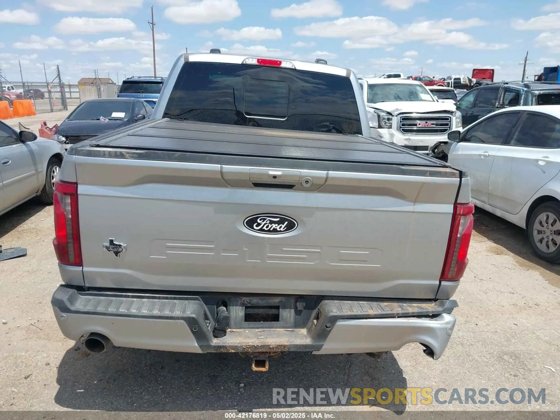 16 fotografías del automóvil dañado 1FTFW3L58RFC19977 FORD F-150 2024