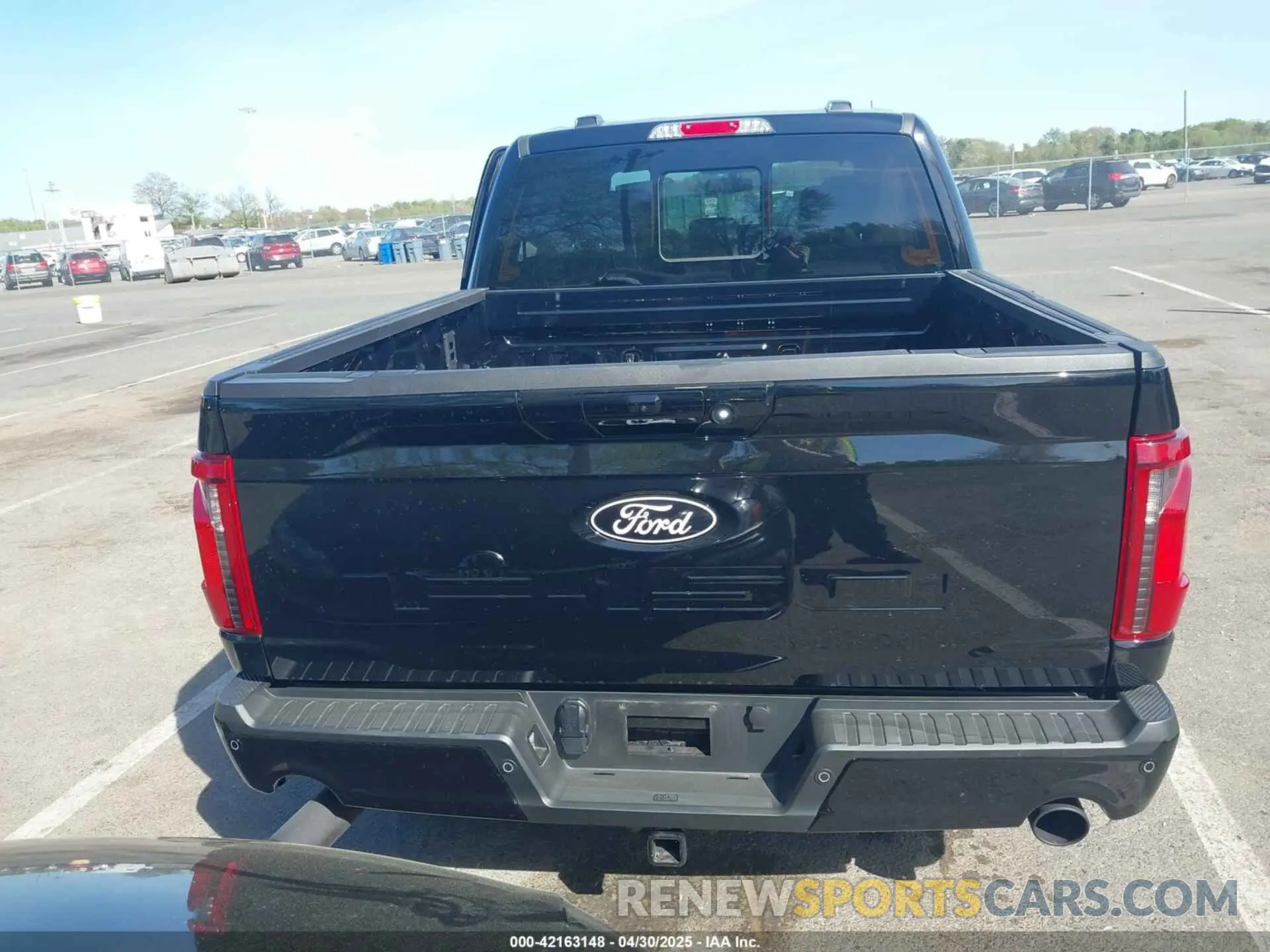 16 fotografías del automóvil dañado 1FTFW3L82RFB83360 FORD F-150 2024