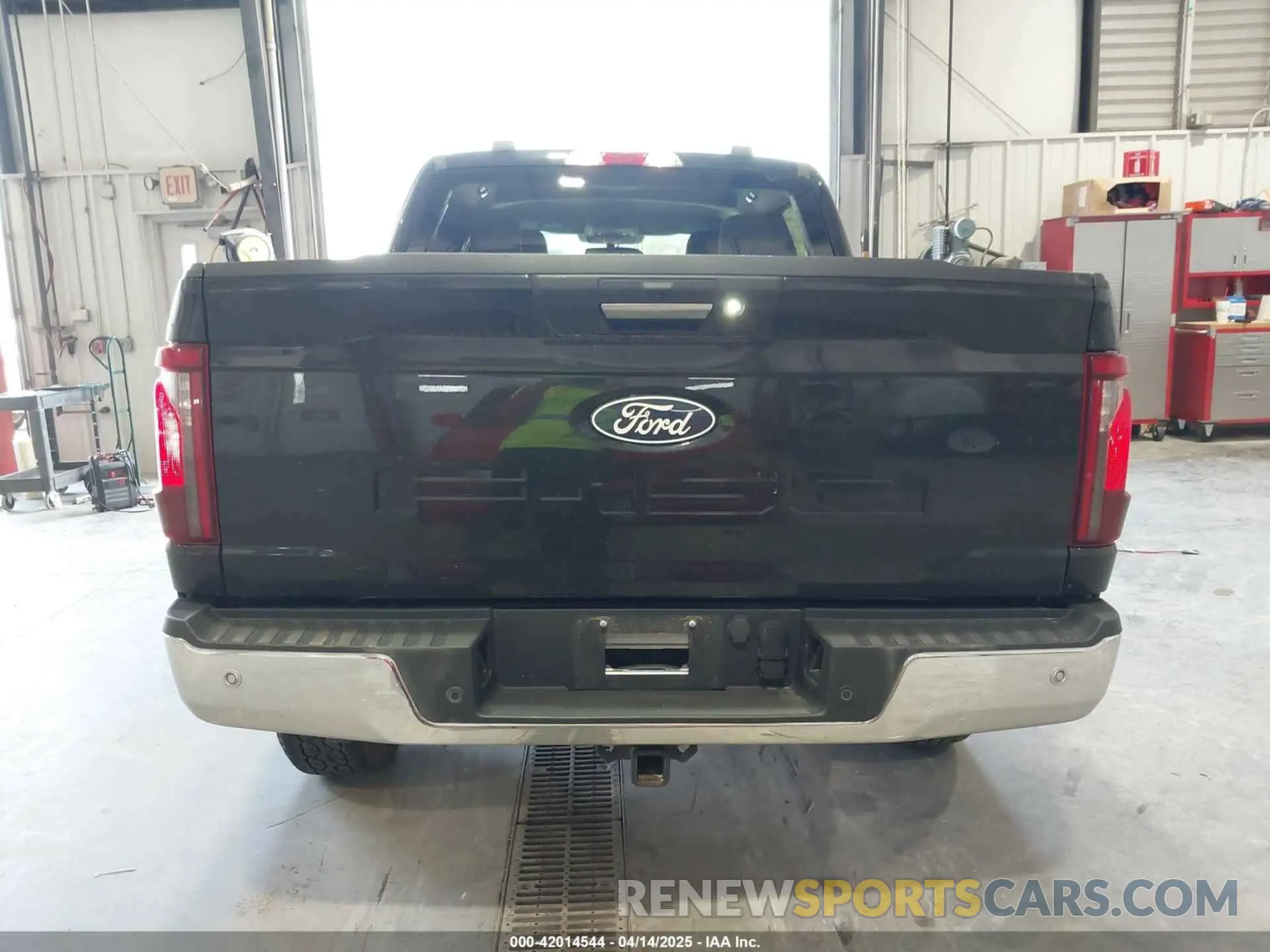 16 fotografías del automóvil dañado 1FTFW3LD1RFA25296 FORD F-150 2024