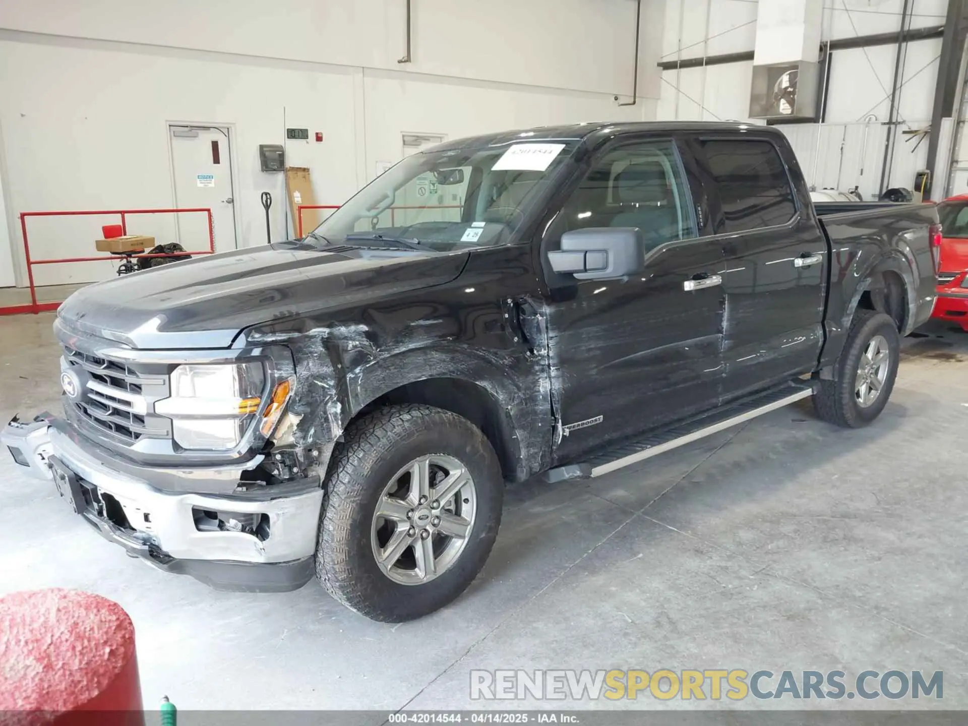 2 fotografías del automóvil dañado 1FTFW3LD1RFA25296 FORD F-150 2024