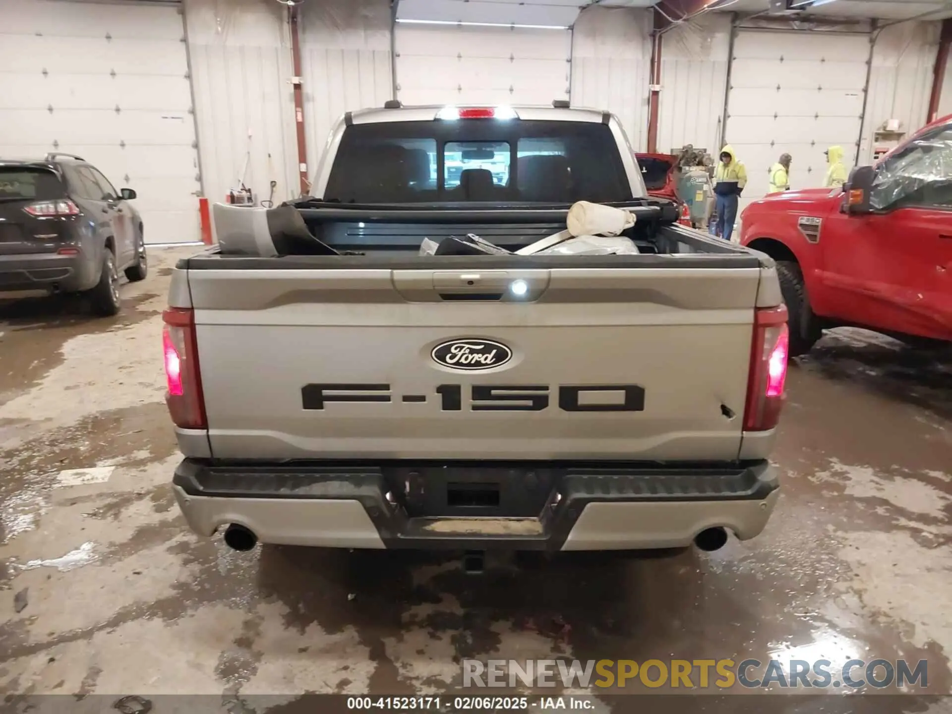 16 fotografías del automóvil dañado 1FTFW3LD8RFA65407 FORD F-150 2024