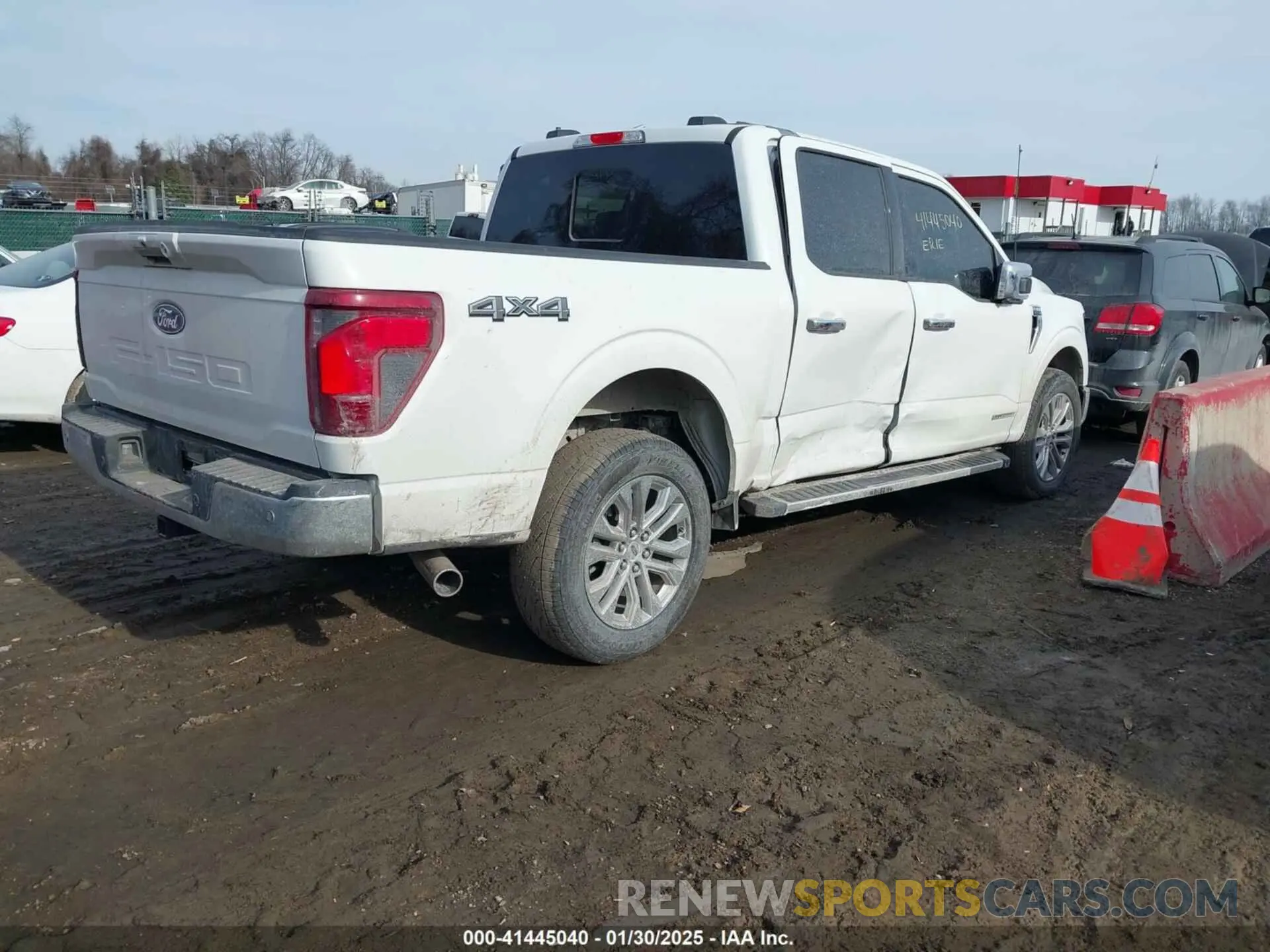 4 fotografías del automóvil dañado 1FTFW3LDXRFB01534 FORD F-150 2024