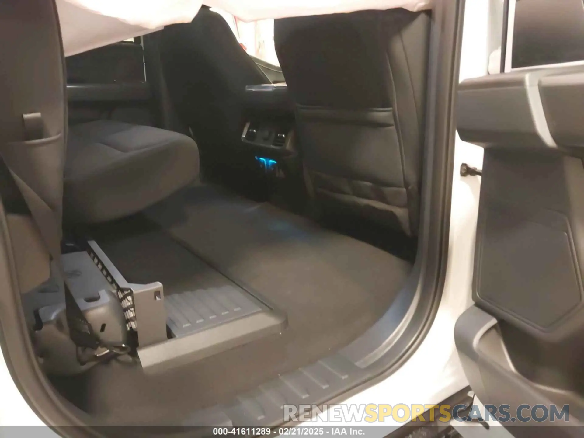 8 fotografías del automóvil dañado 1FTFW3LDXRFB77996 FORD F-150 2024