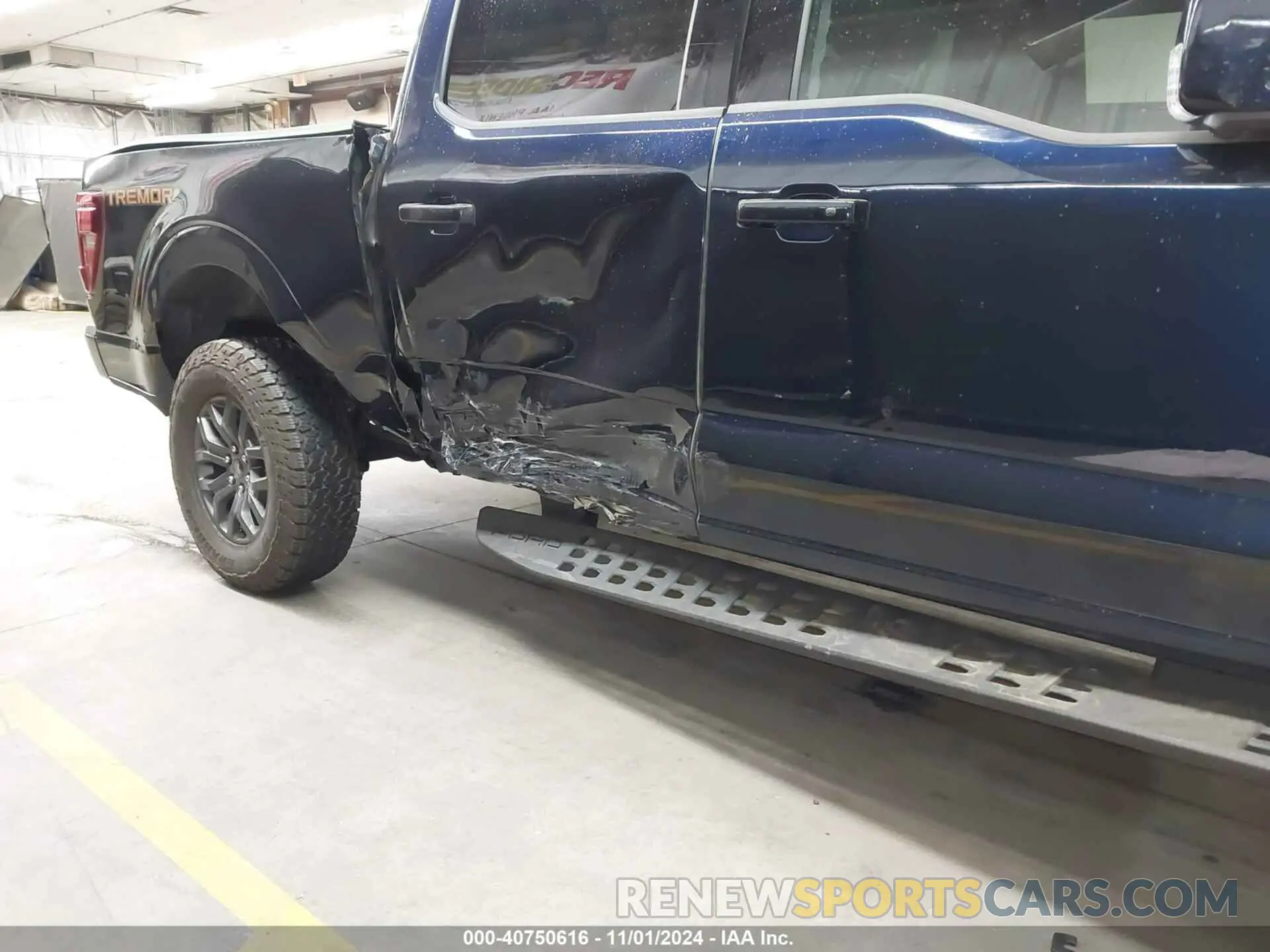 6 fotografías del automóvil dañado 1FTFW4L50RFB92067 FORD F-150 2024