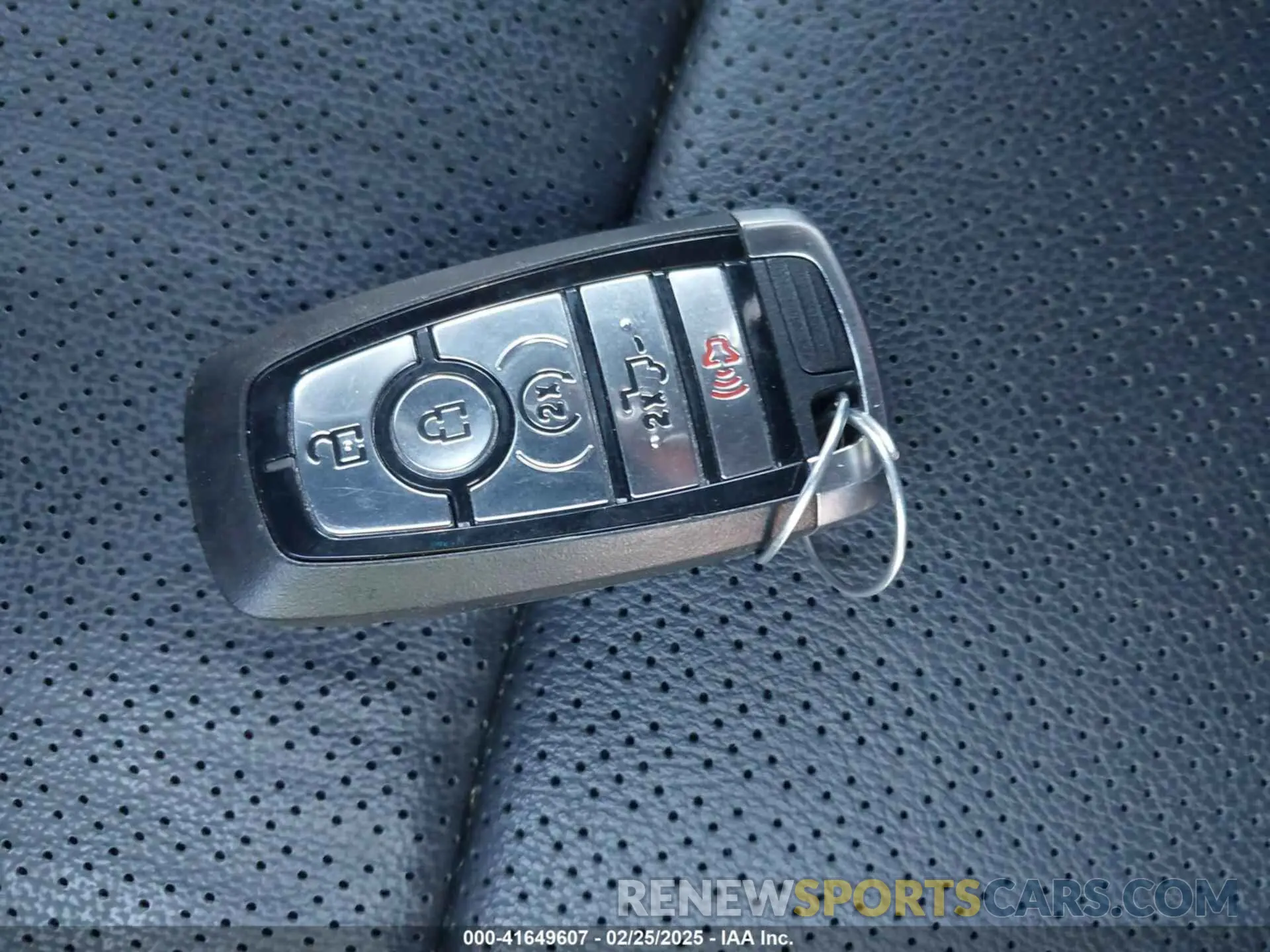 11 fotografías del automóvil dañado 1FTFW5L55RFB64576 FORD F-150 2024
