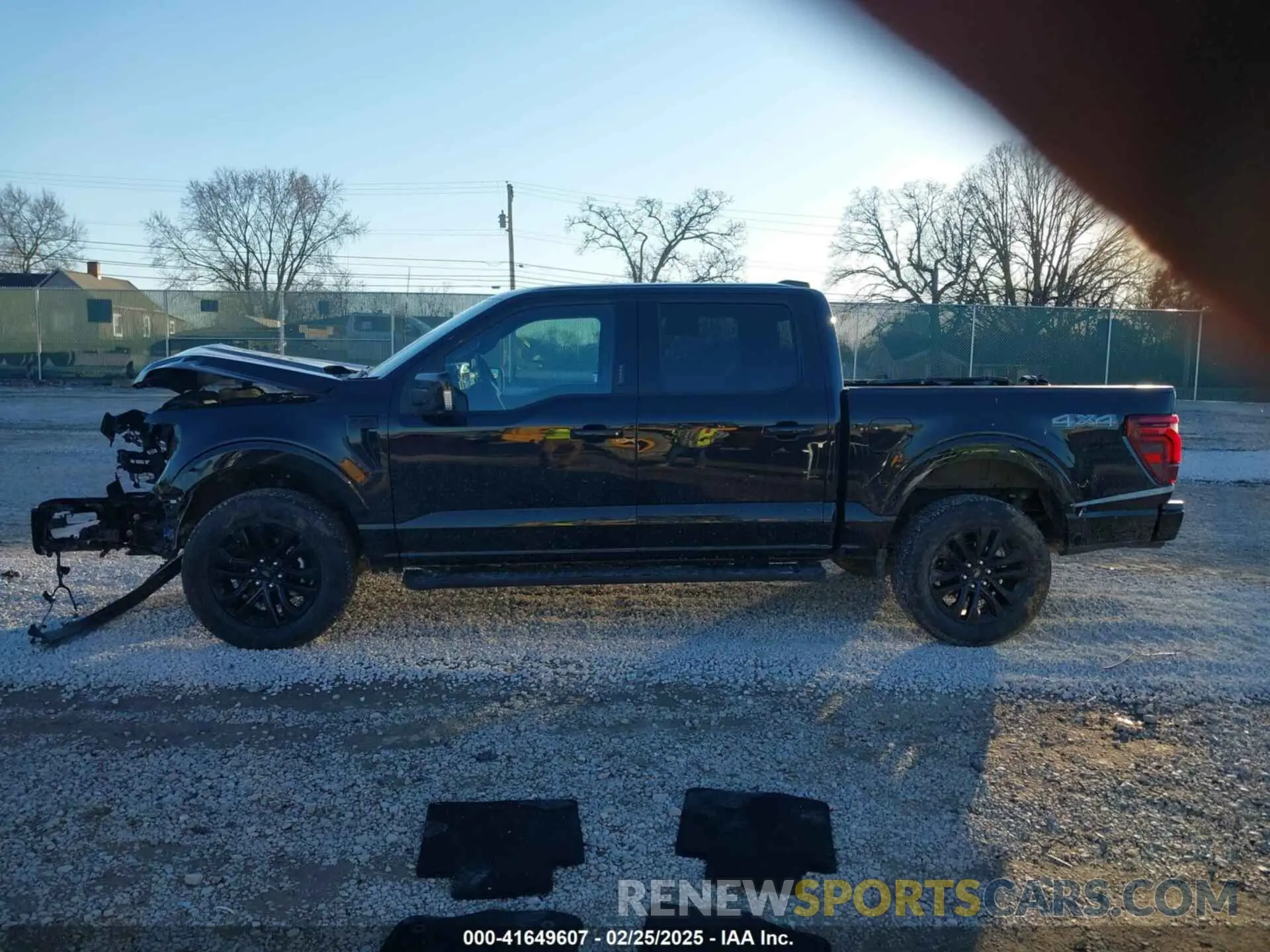 15 fotografías del automóvil dañado 1FTFW5L55RFB64576 FORD F-150 2024