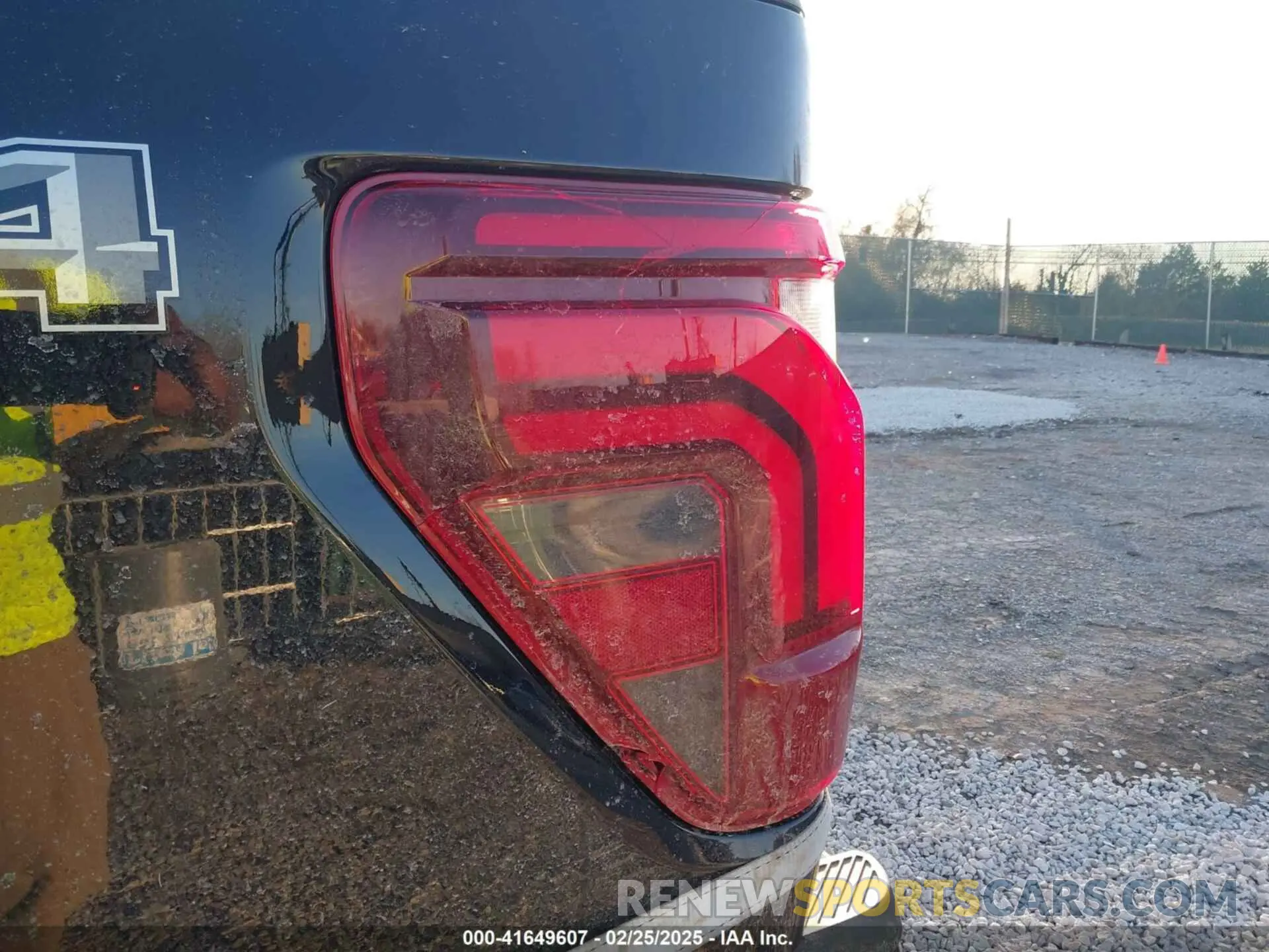 19 fotografías del automóvil dañado 1FTFW5L55RFB64576 FORD F-150 2024