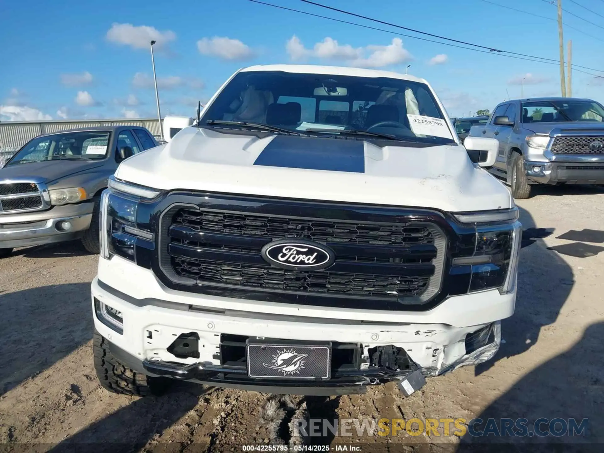 12 fotografías del automóvil dañado 1FTFW5L81RFB74399 FORD F-150 2024