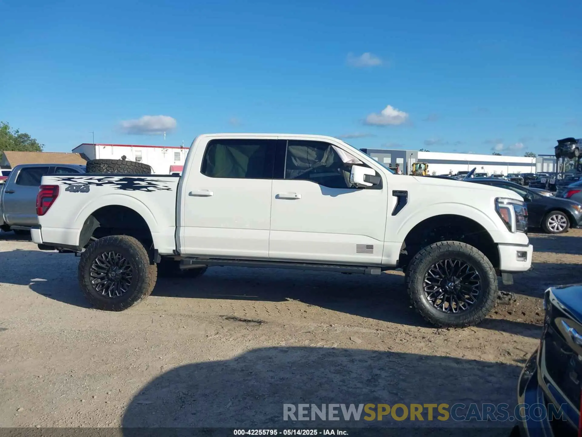 13 fotografías del automóvil dañado 1FTFW5L81RFB74399 FORD F-150 2024