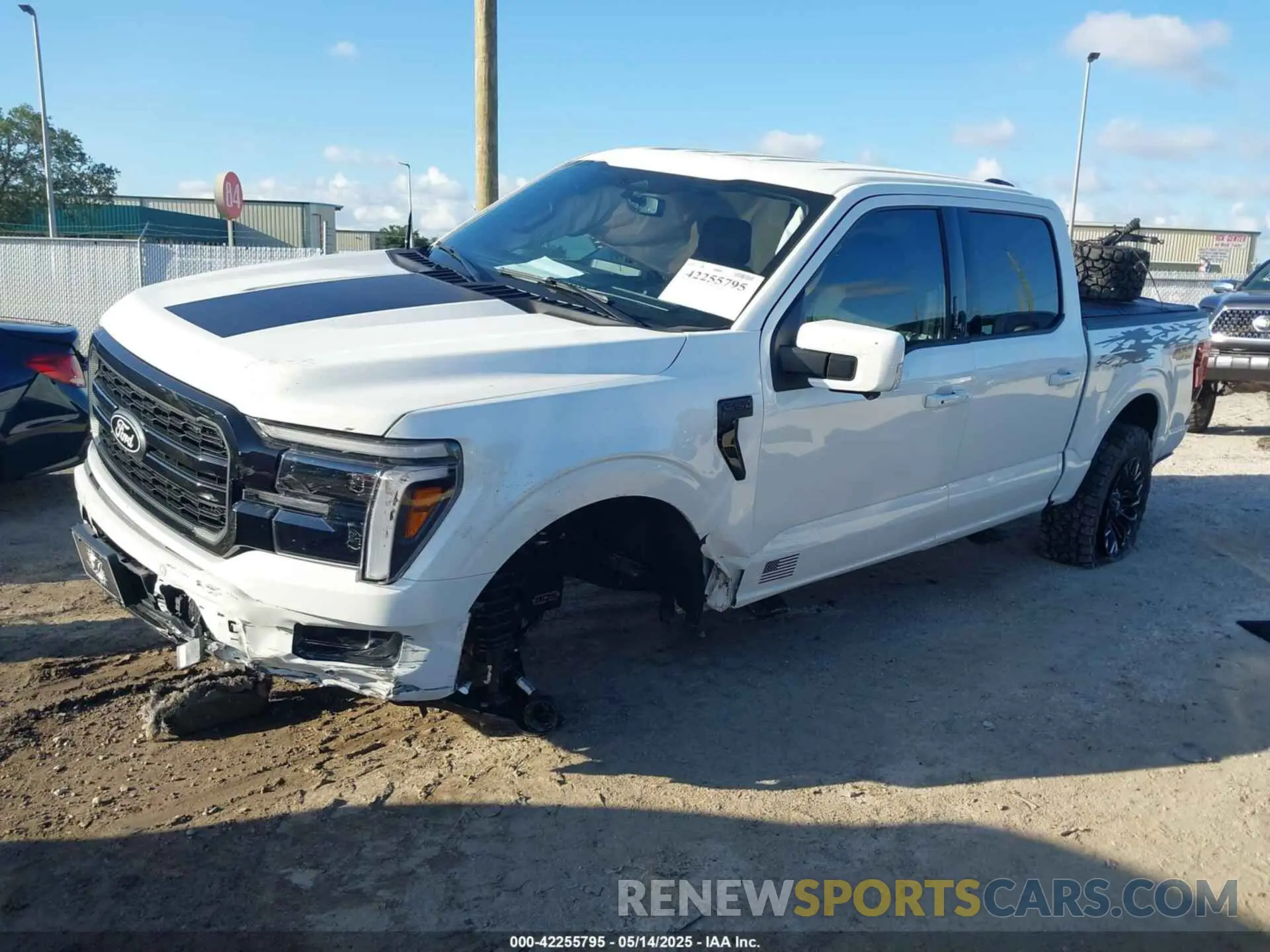 2 fotografías del automóvil dañado 1FTFW5L81RFB74399 FORD F-150 2024