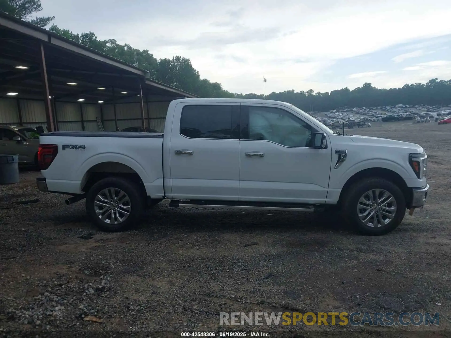 14 fotografías del automóvil dañado 1FTFW5L81RKF15078 FORD F-150 2024
