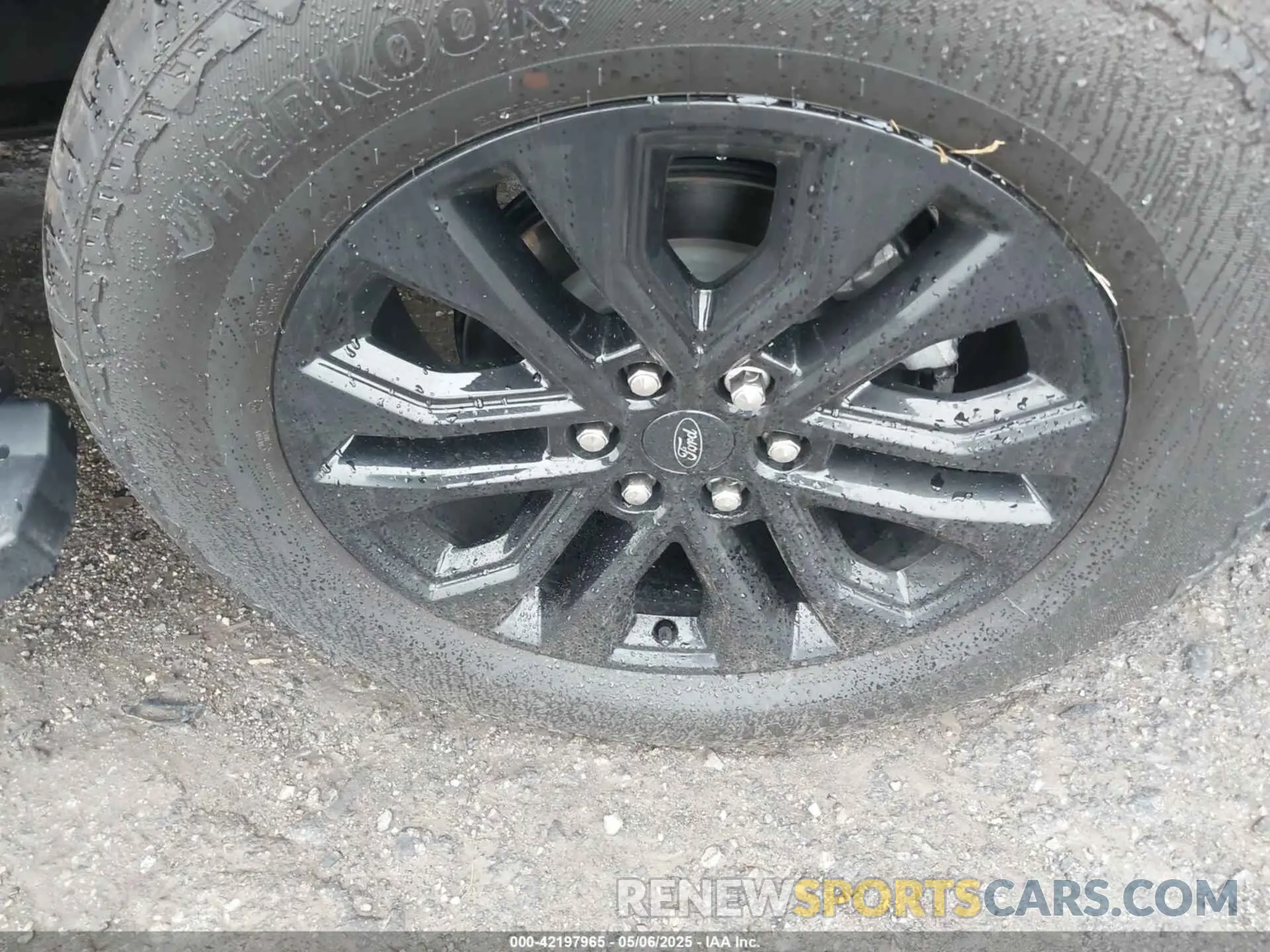 12 fotografías del automóvil dañado 1FTFW5L85RFB90881 FORD F-150 2024
