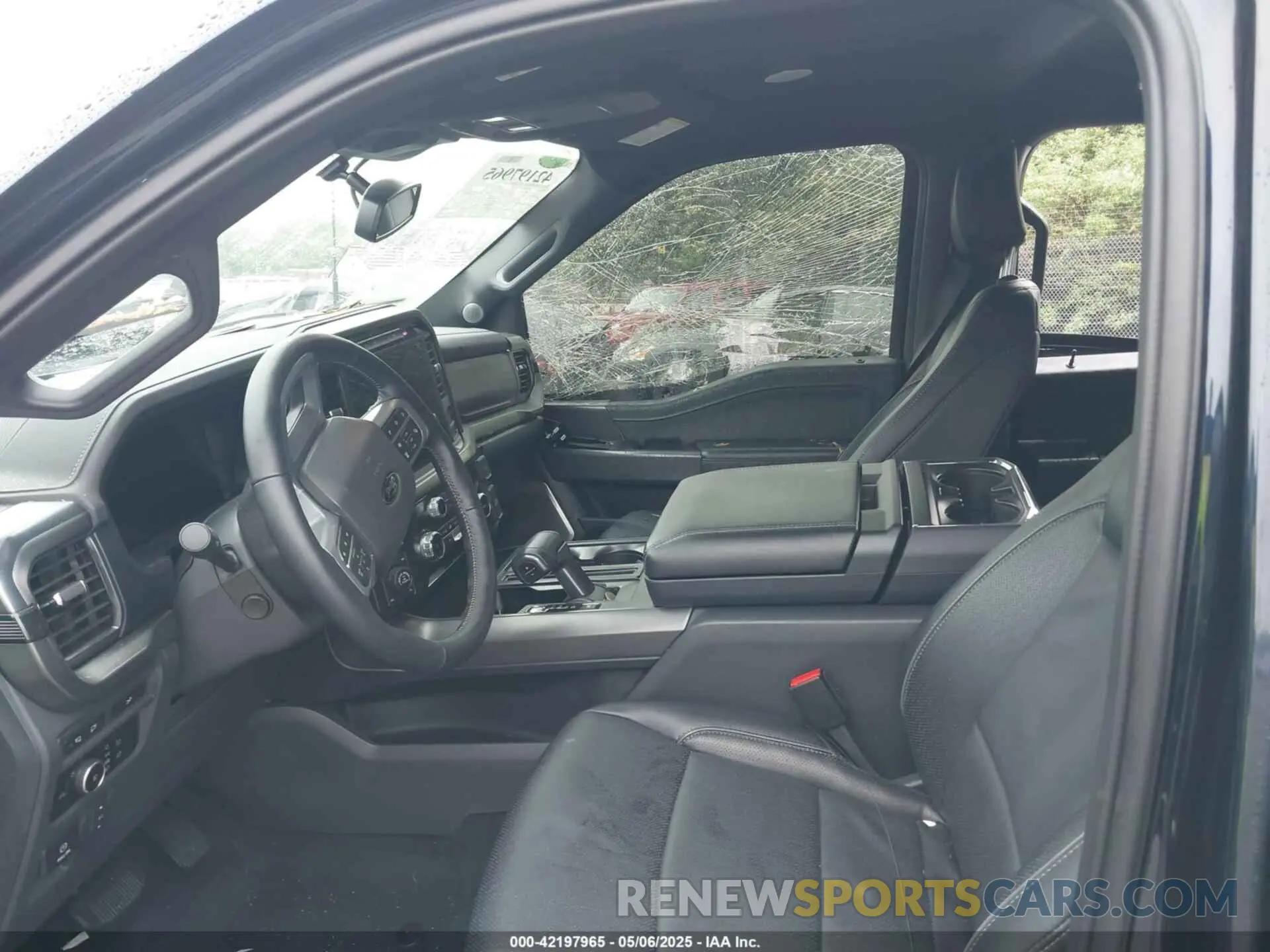 5 fotografías del automóvil dañado 1FTFW5L85RFB90881 FORD F-150 2024