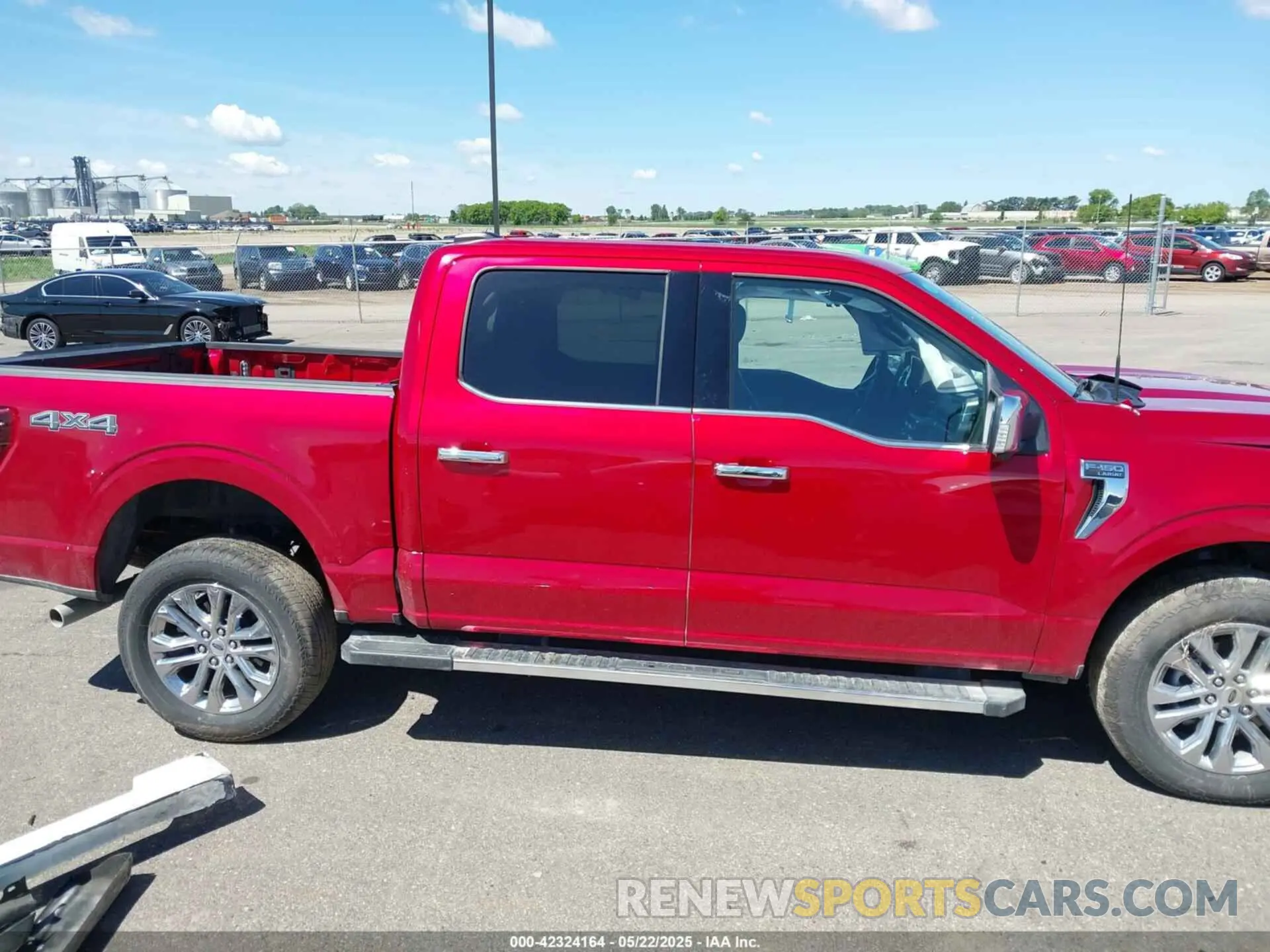 12 fotografías del automóvil dañado 1FTFW5L86RFB92770 FORD F-150 2024