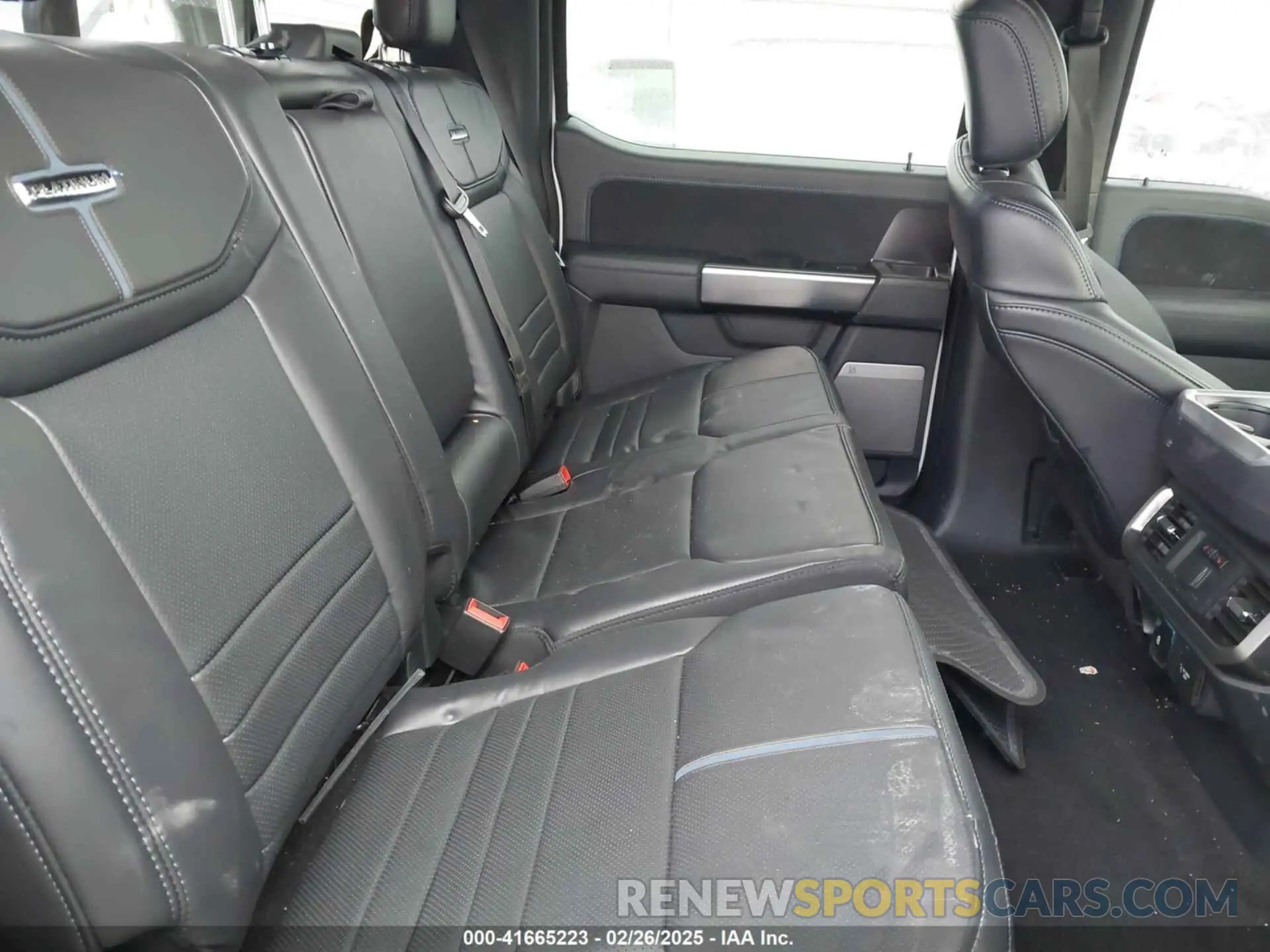 8 fotografías del automóvil dañado 1FTFW7L85RFA89397 FORD F-150 2024