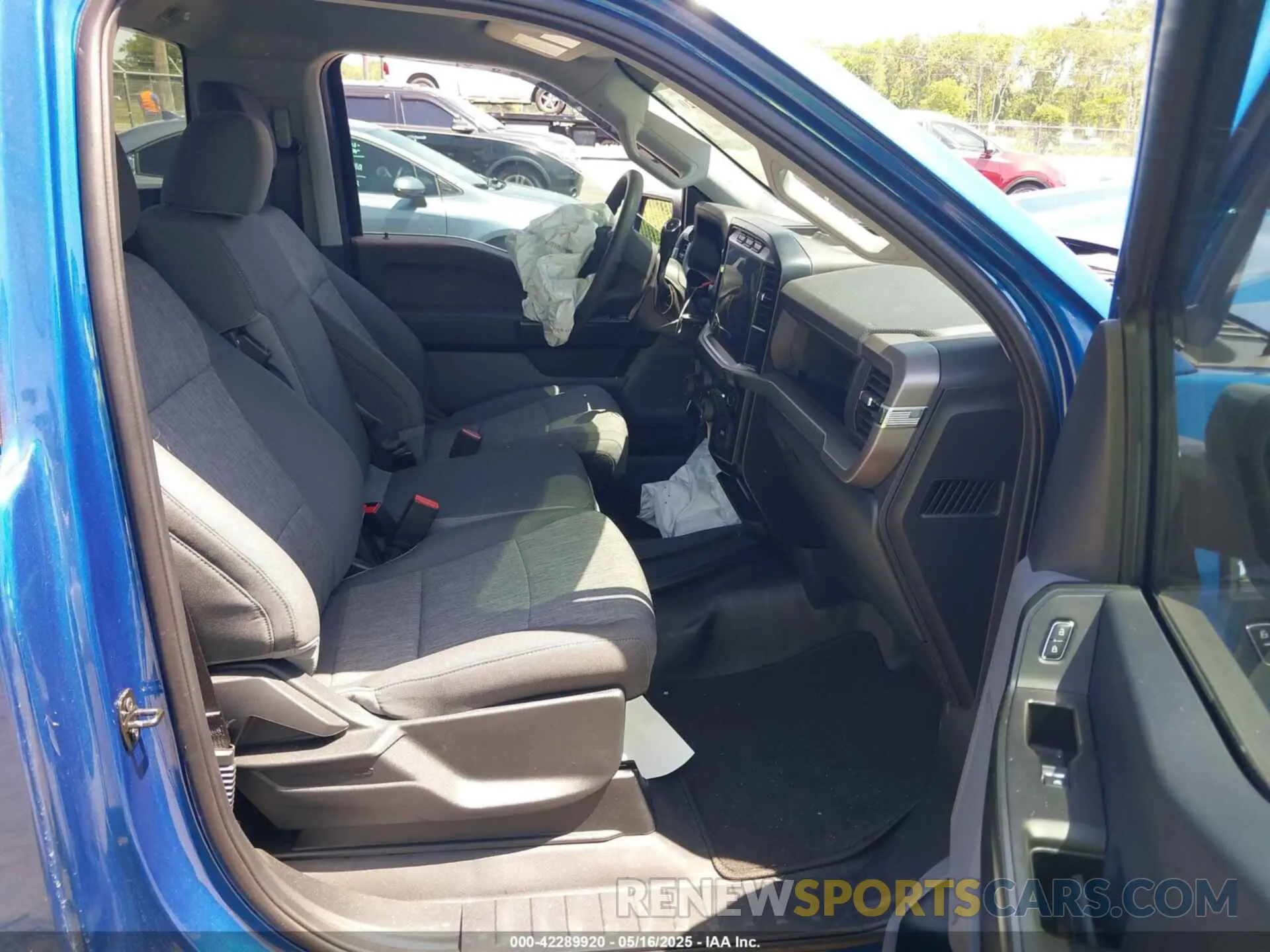 5 fotografías del automóvil dañado 1FTMF1L51RKD18885 FORD F-150 2024