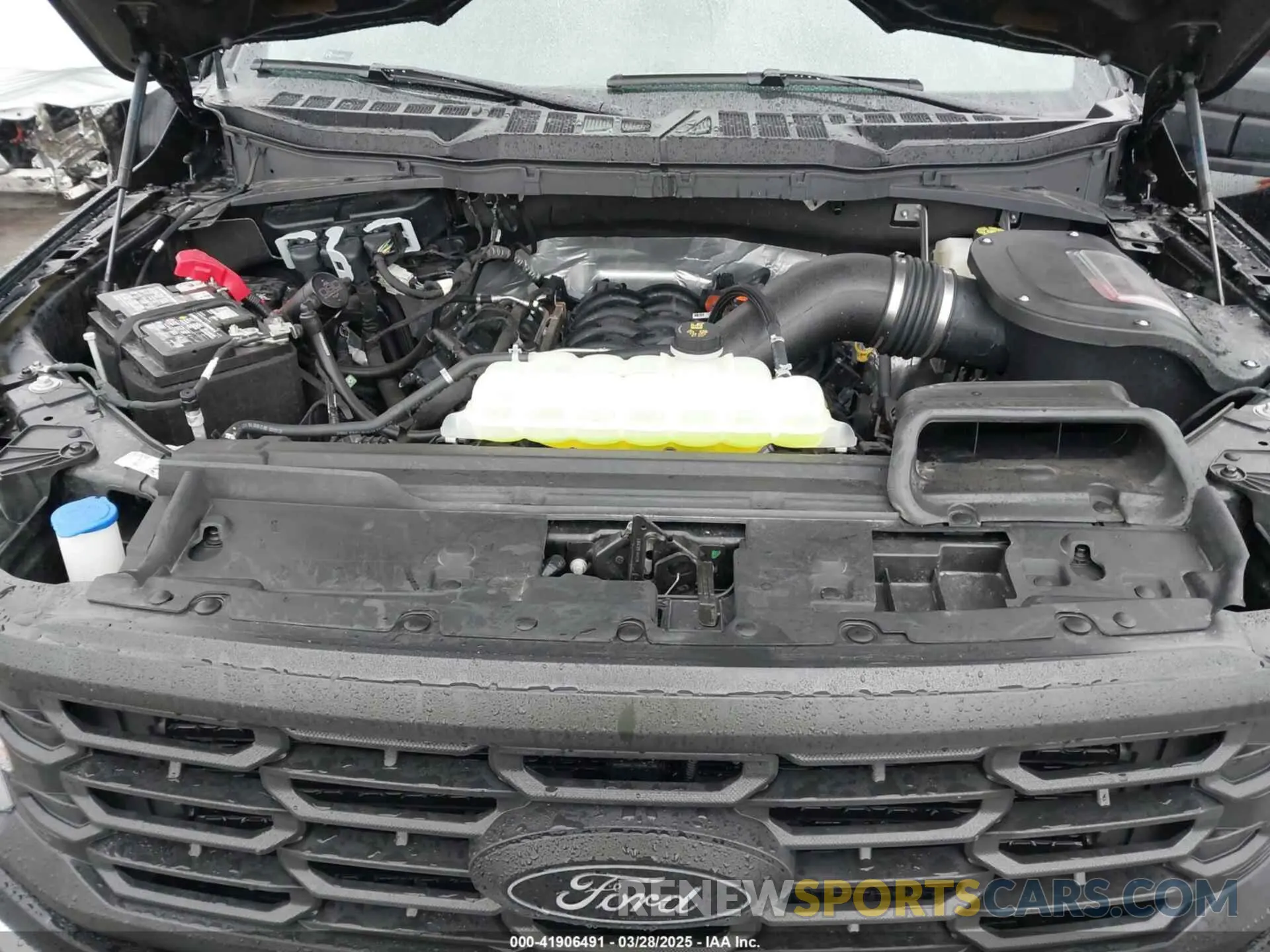 10 fotografías del automóvil dañado 1FTMF1L59RKE93000 FORD F-150 2024