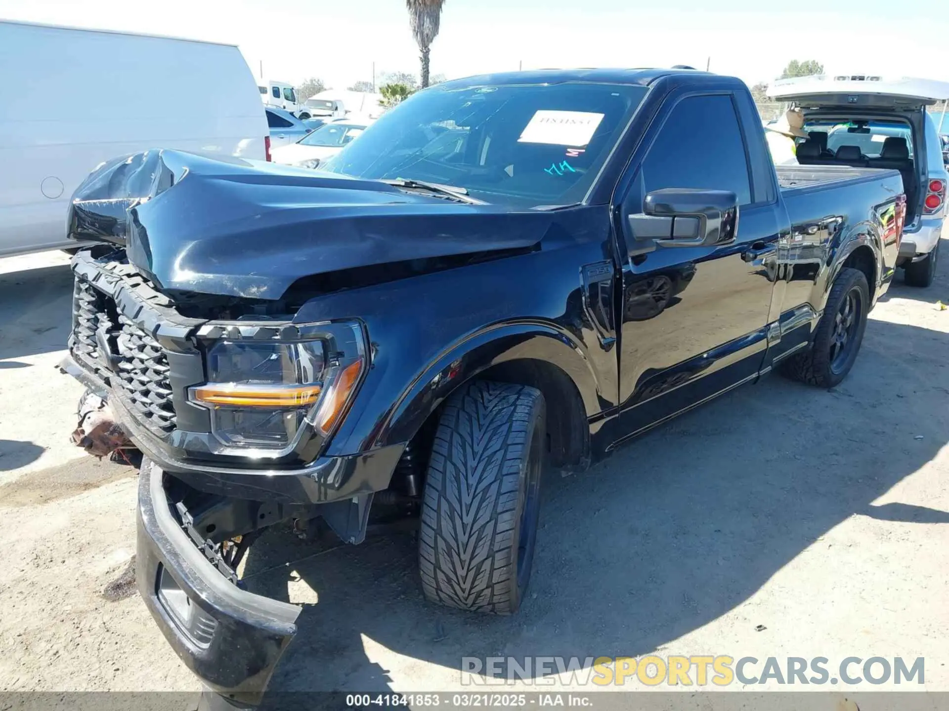 2 fotografías del automóvil dañado 1FTMF1L5XRKD66062 FORD F-150 2024